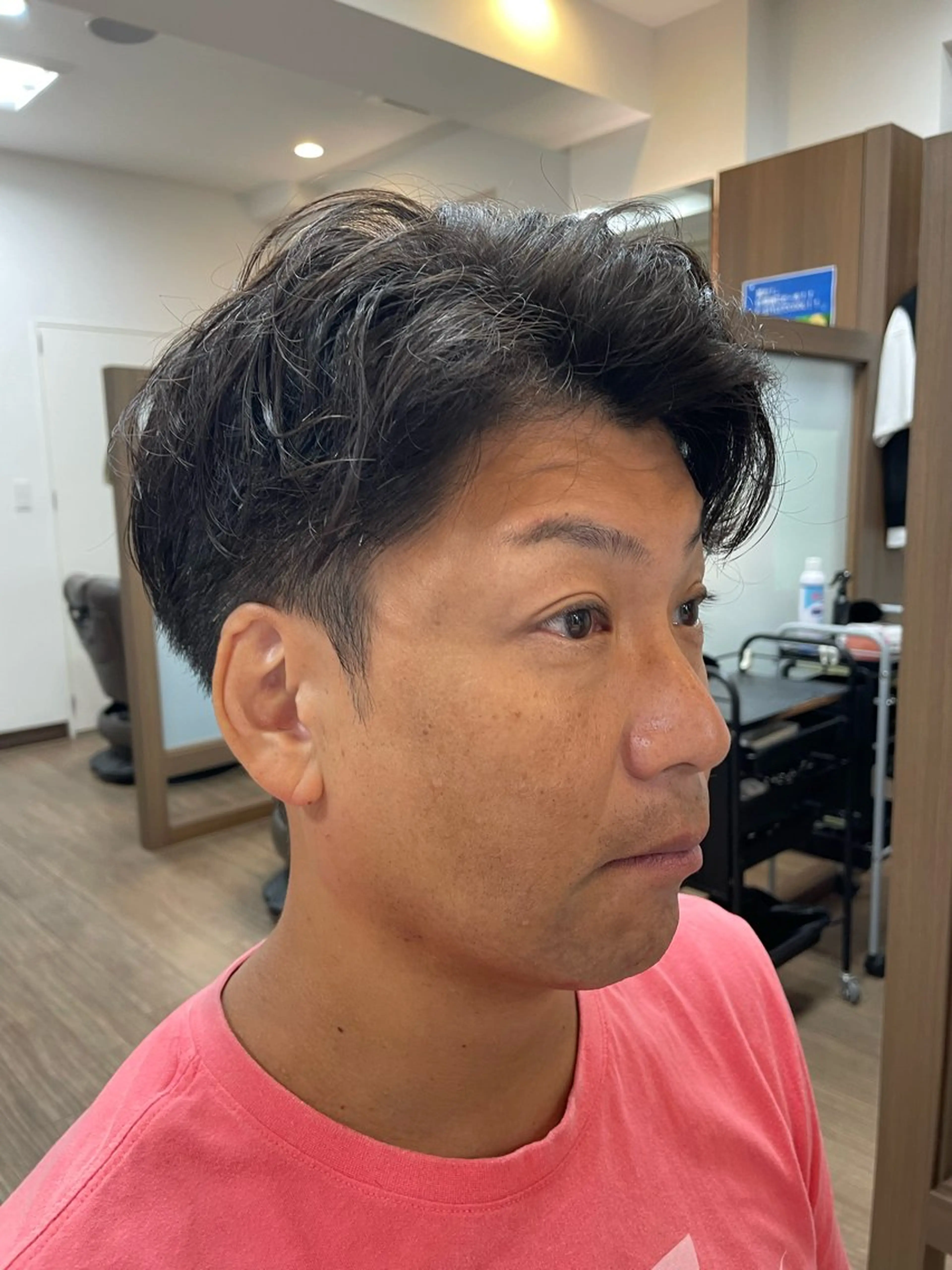 パーマ メンズ 紫藤 祥希のヘアスタイル