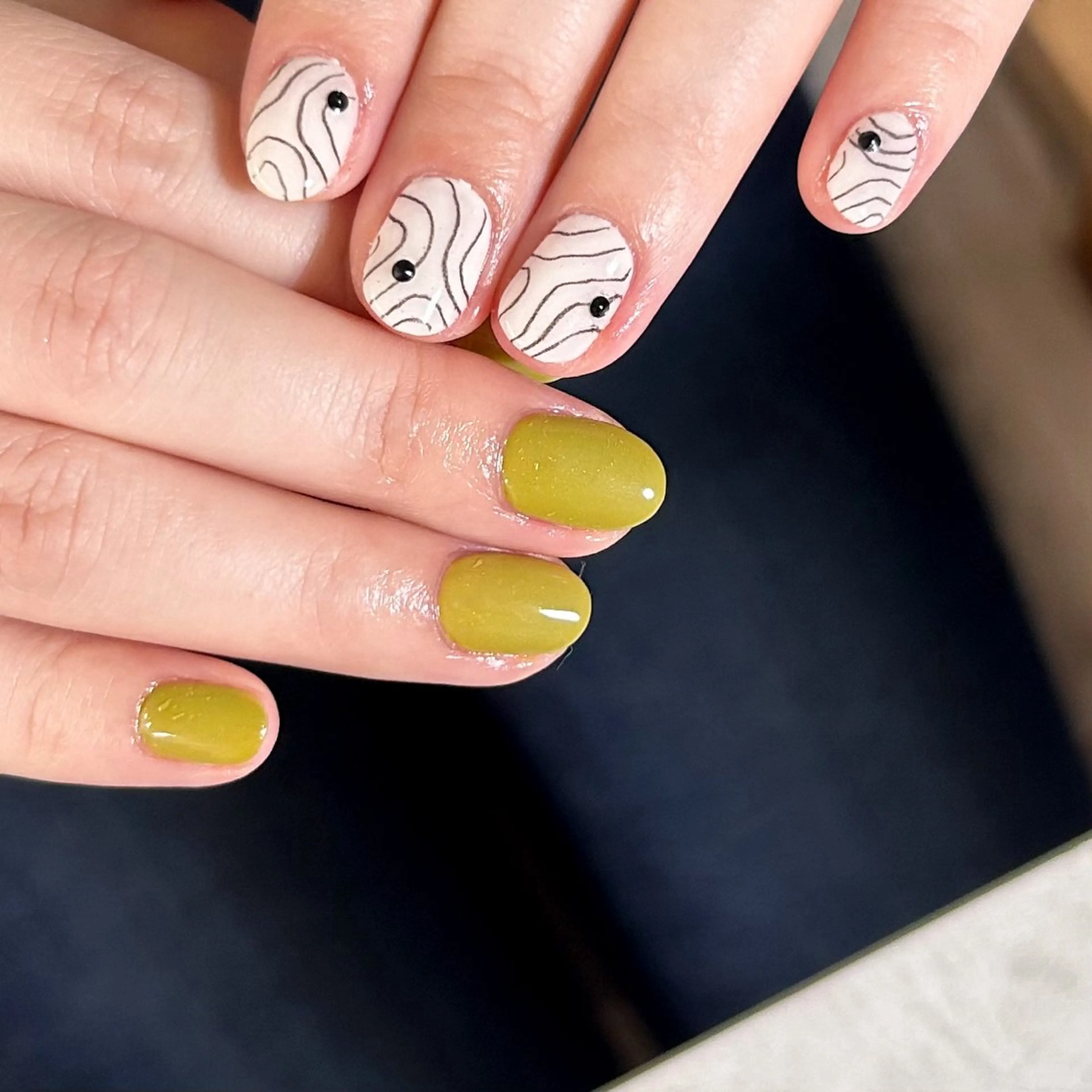 ネイル ハンドネイル muum_nail 新宿2分 三丁目1分のネイルデザイン