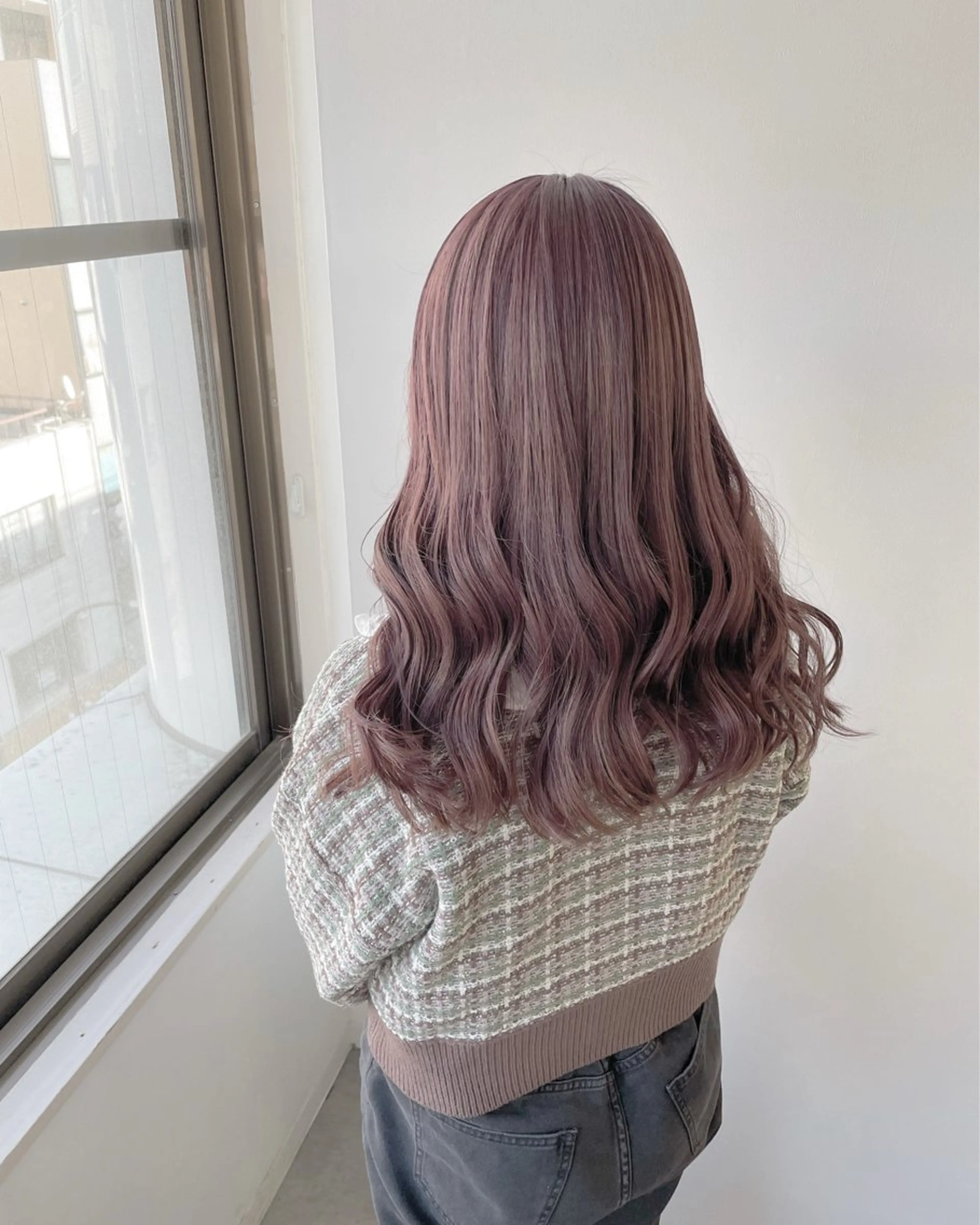 セミロング 宝塚南口徒歩2分 ルイスのヘアスタイル