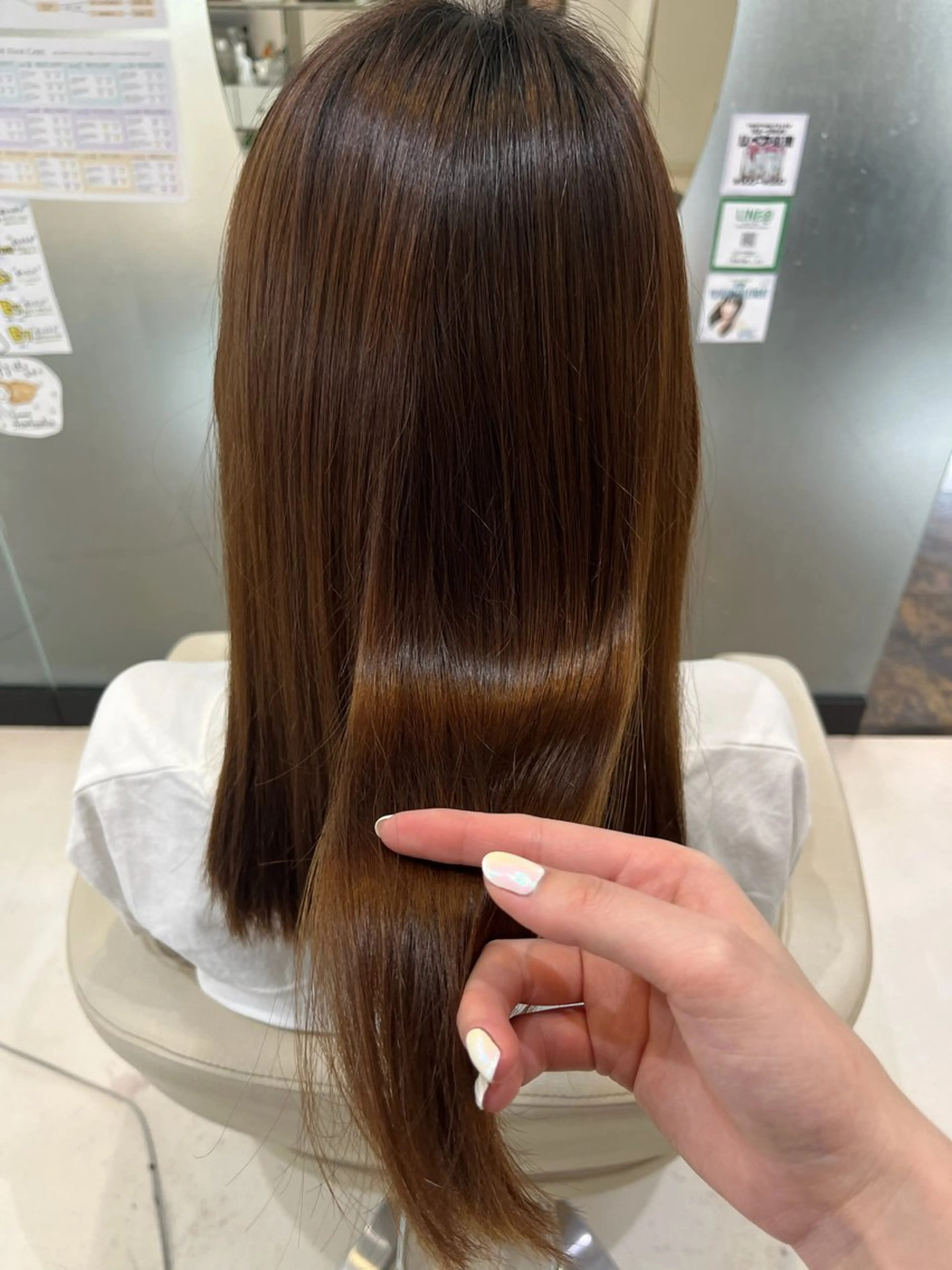 ロング 縮毛矯正 野村 奈里亜のヘアスタイル