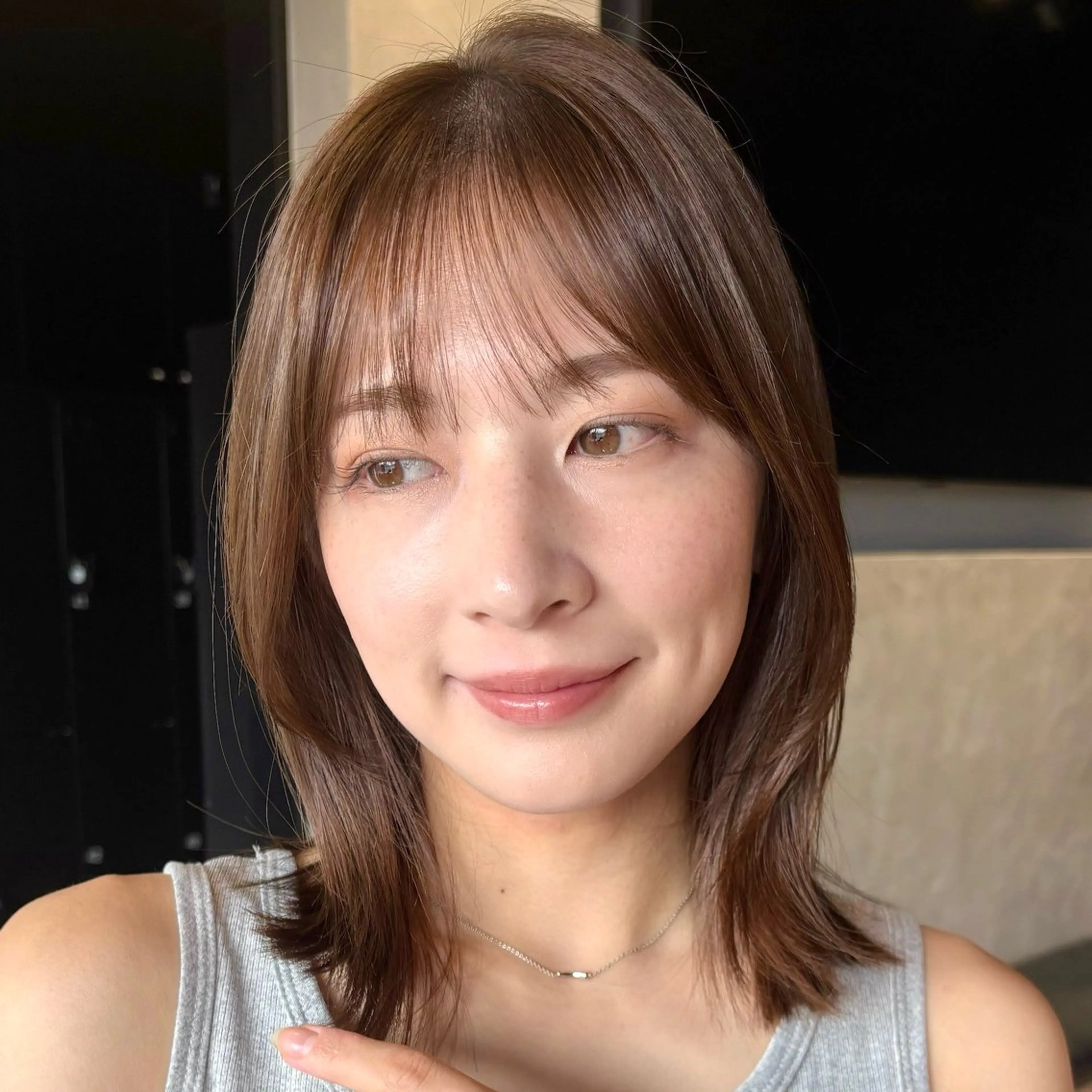 ミディアム カラー ベージュカラー ブリーチ ブリーチなしカラー 似合わせカット シースルーバング 顔まわり🥨レイヤー /透明感/まいなのヘアスタイル