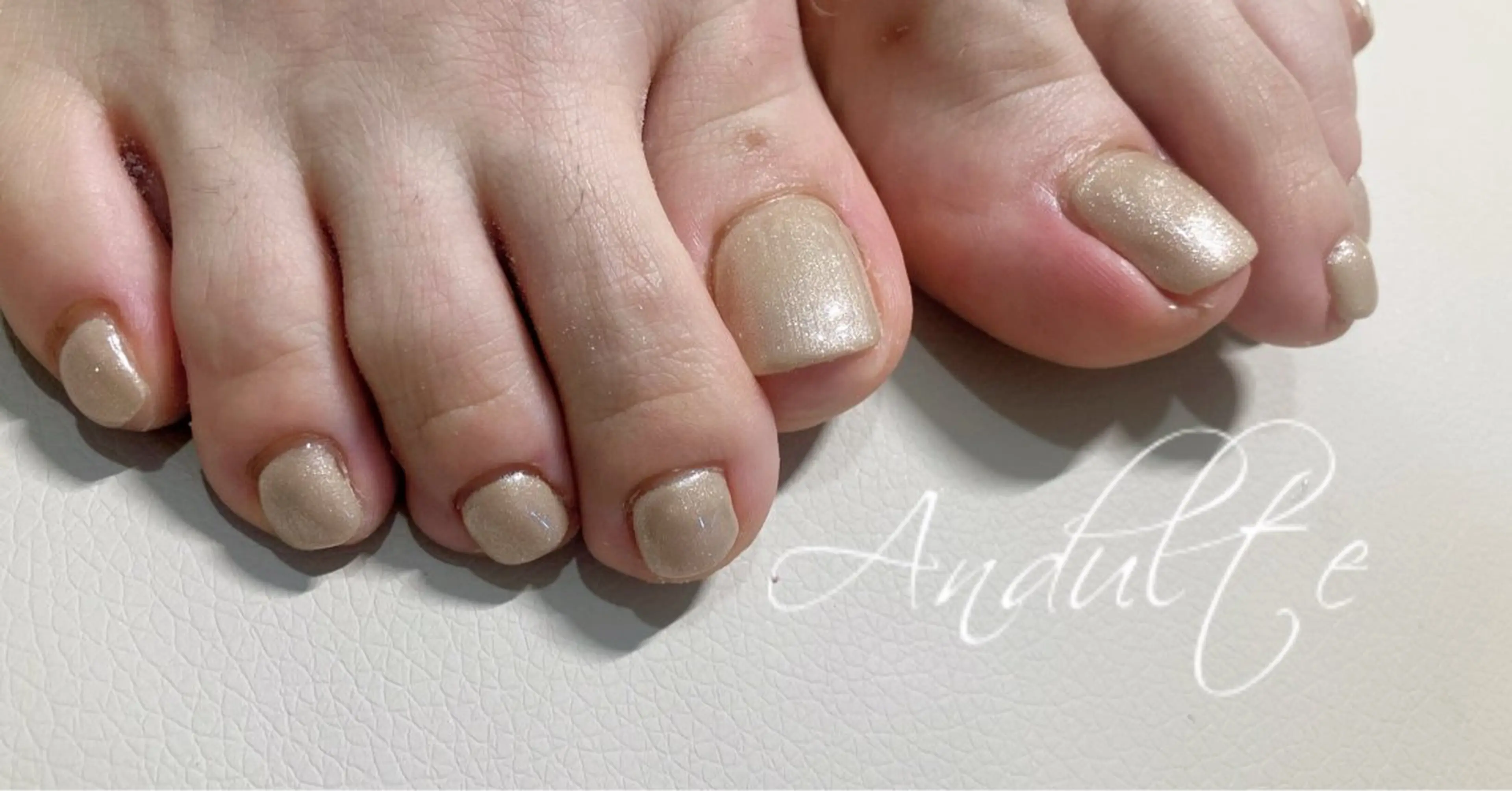 ネイル andulte MAIのネイルデザイン