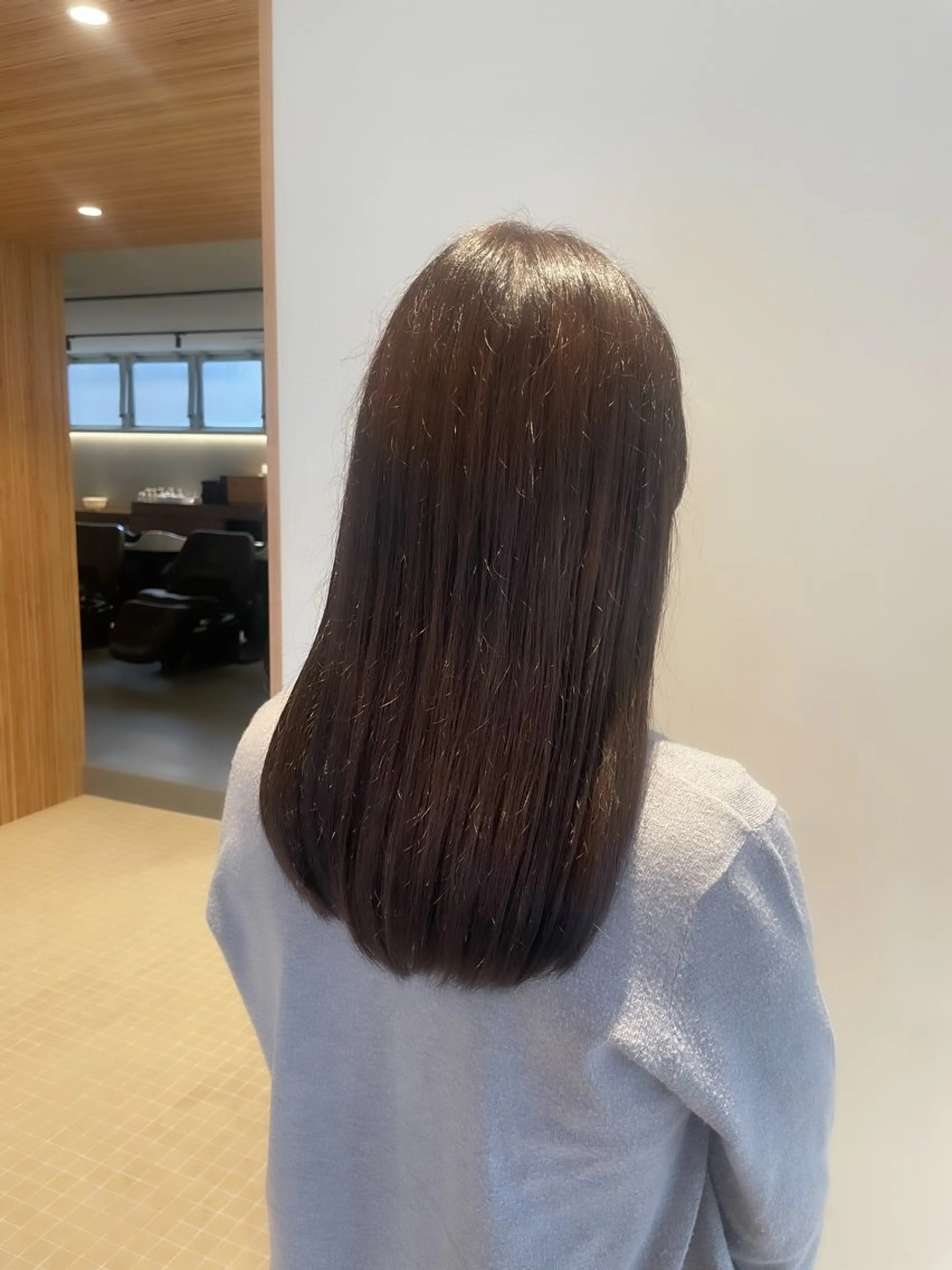 セミロング カラー ヘアカラー ヘッドスパ いまじゅく あおいのヘアスタイル