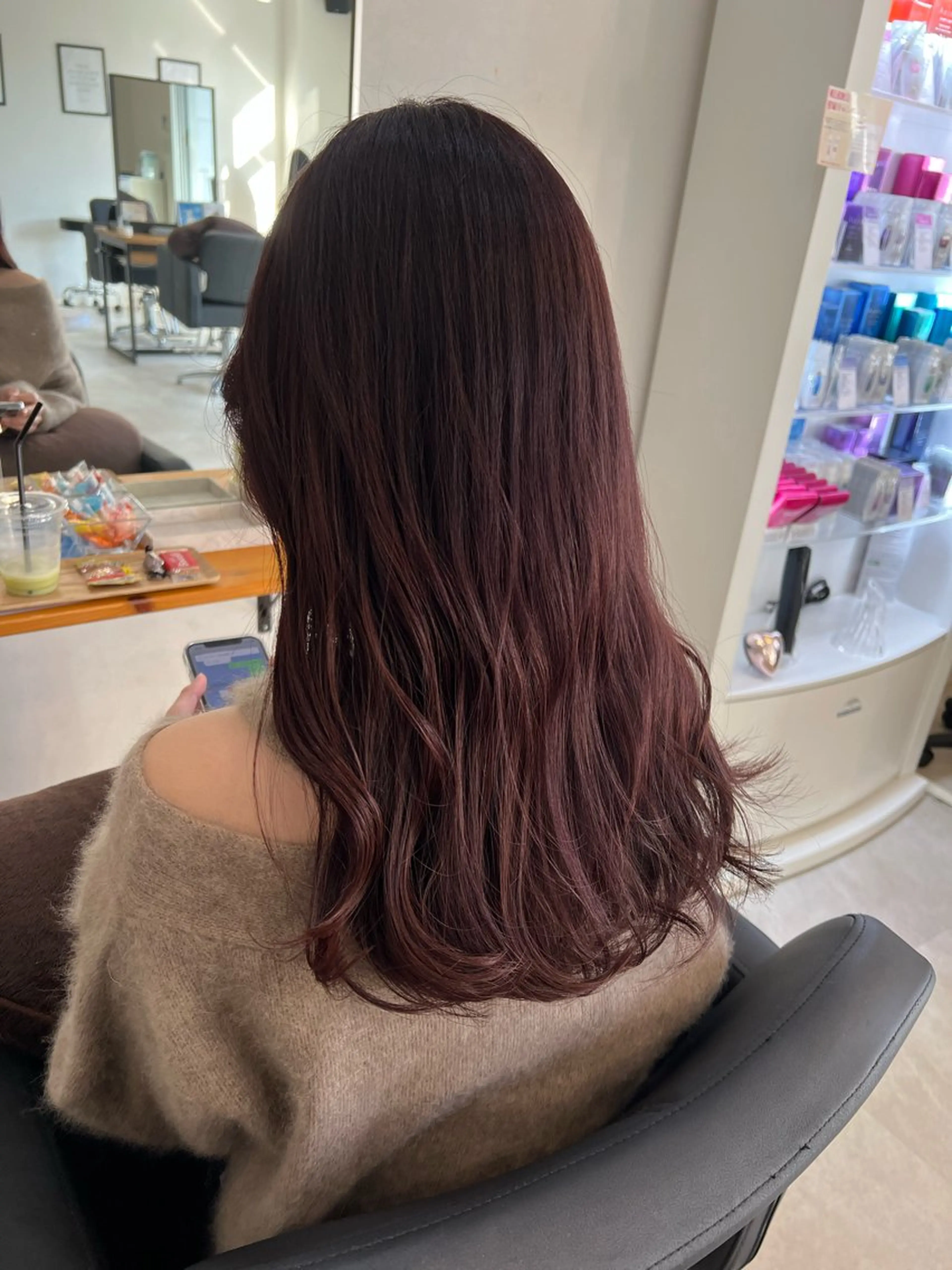 セミロング カラー botan KOZUEのヘアスタイル