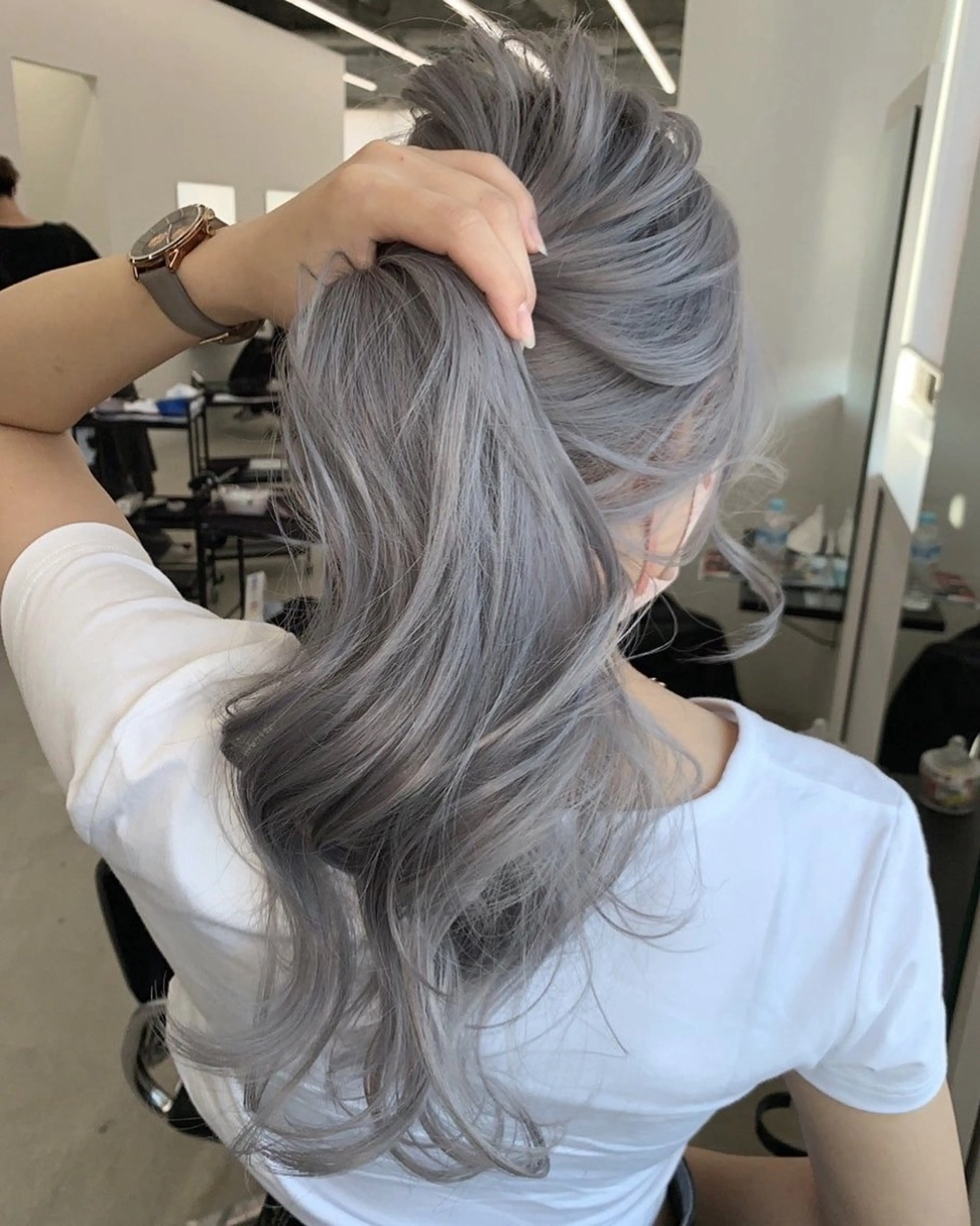 ロング カラー ブリーチ 透明感カラー ハイトーンカラー ヘアカラー ブリーチ/ハイトーン 名古屋栄 リカのヘアスタイル
