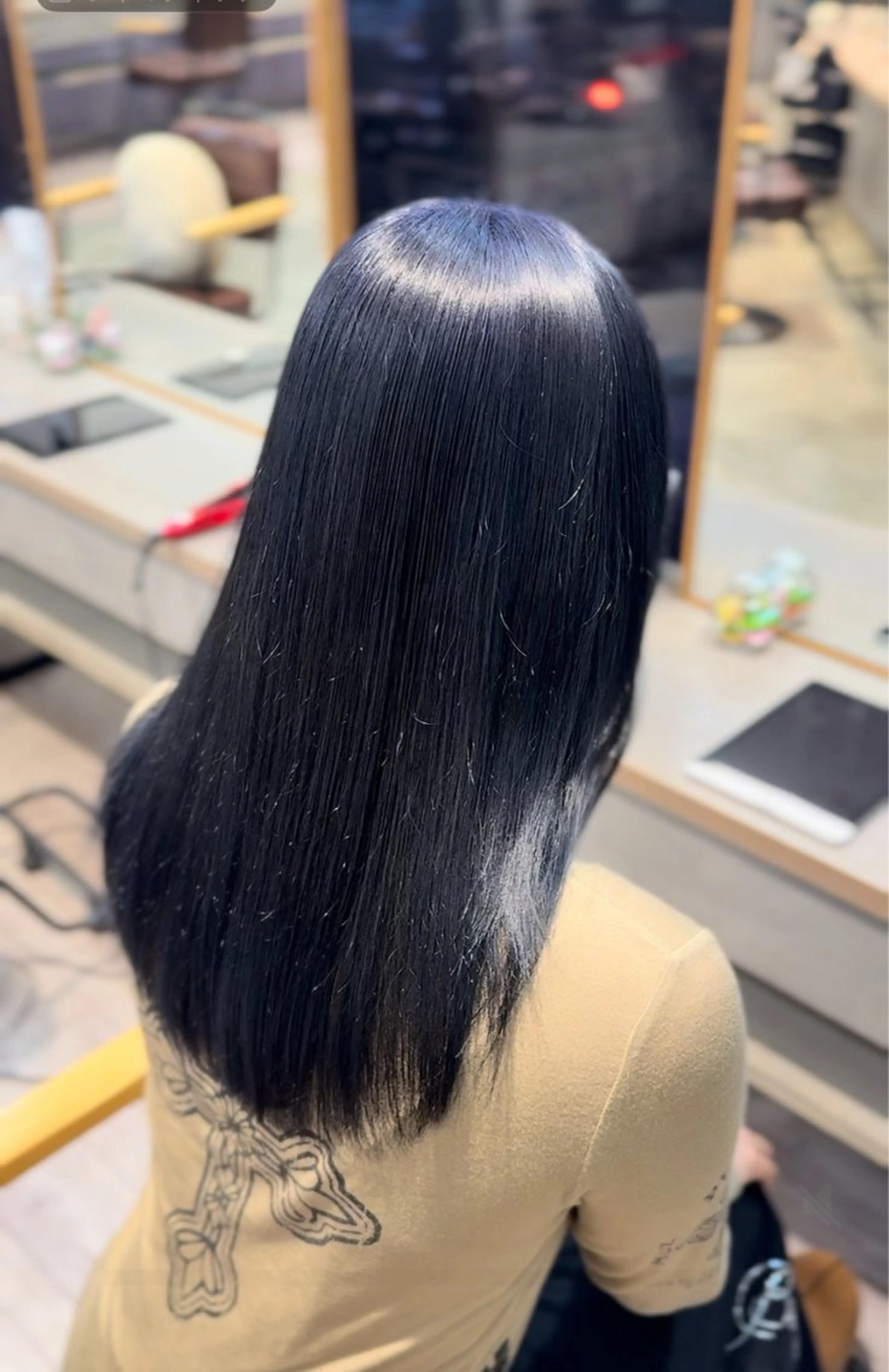 カラー ヘアカラー 高山 穂香のヘアスタイル