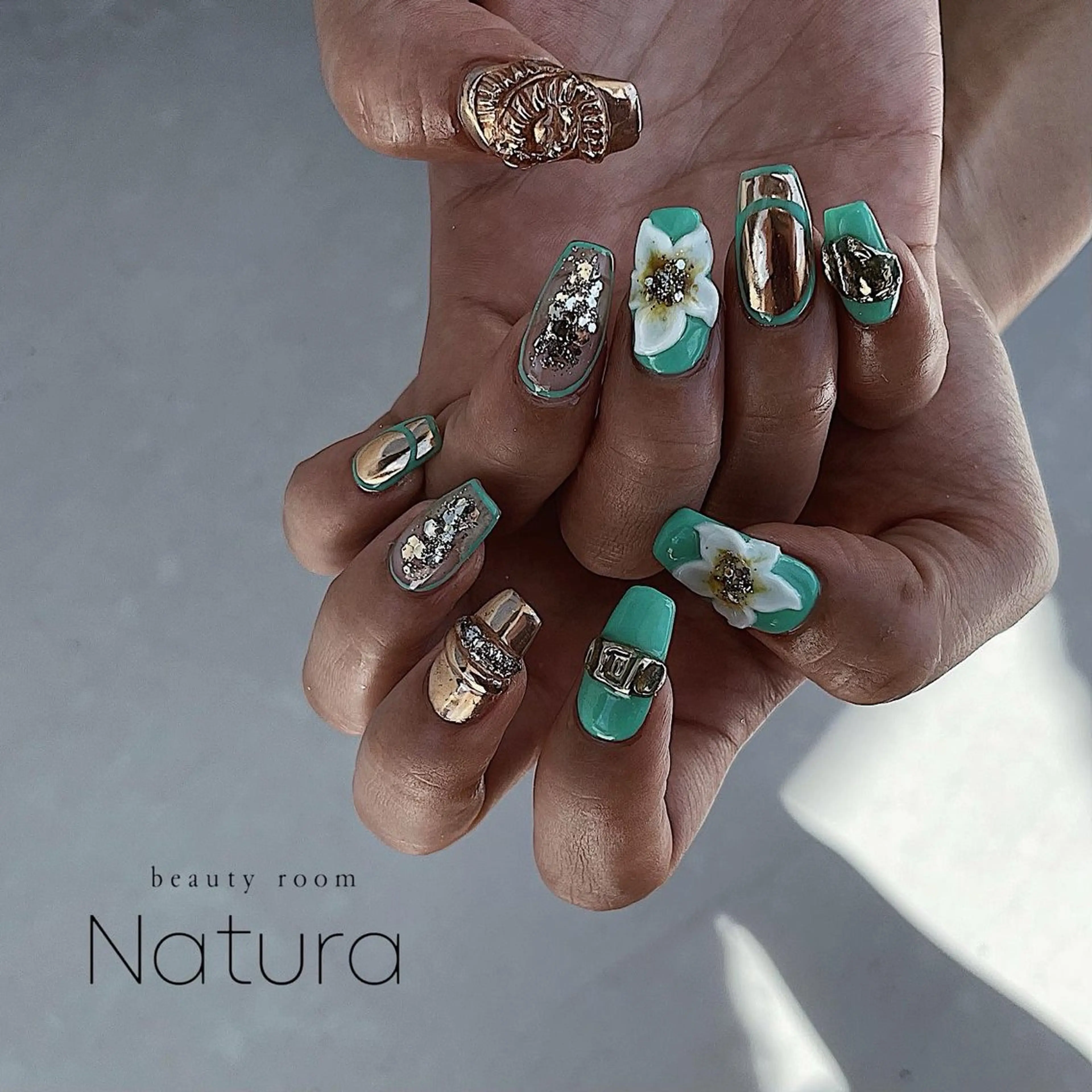 ネイル ハンドネイル beautyroom Naturaのネイルデザイン