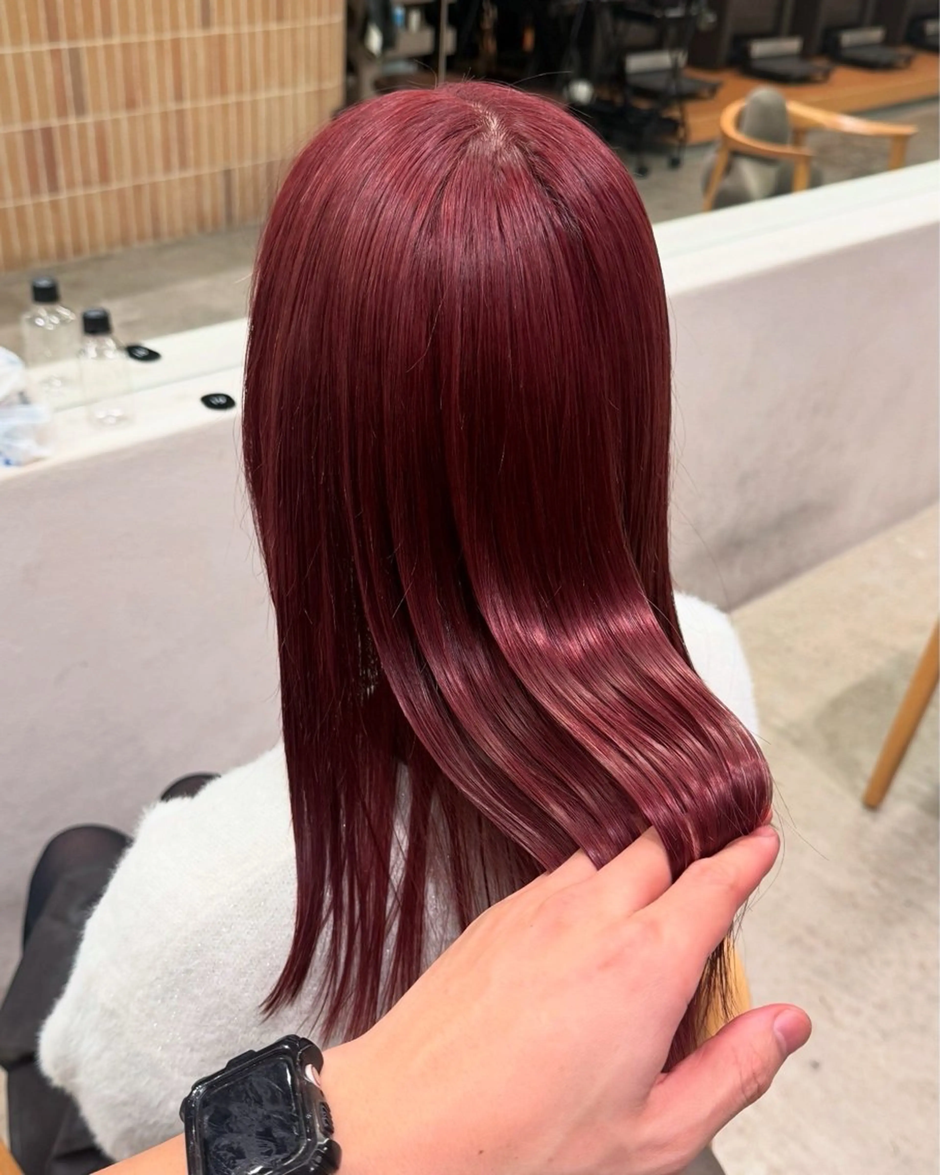ロング カラー ロングレイヤー ブリーチ 透明感カラー ラベンダーカラー メルティカラー カット ヘアカラー 誰より丁寧なカット/ 小林輝/レイヤーのヘアスタイル