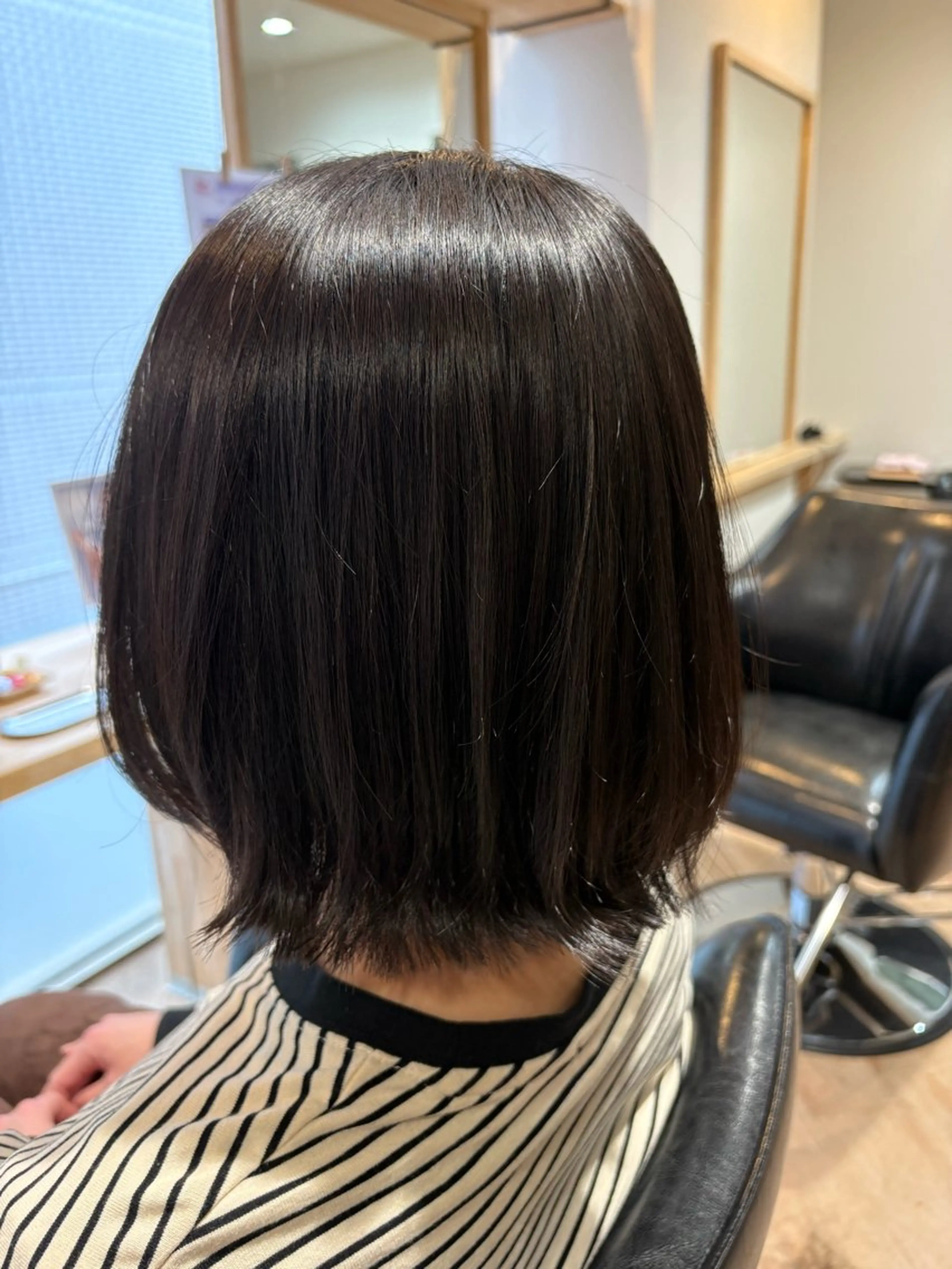 ミディアム ボブ くびれヘア 荒木 帆香のヘアスタイル