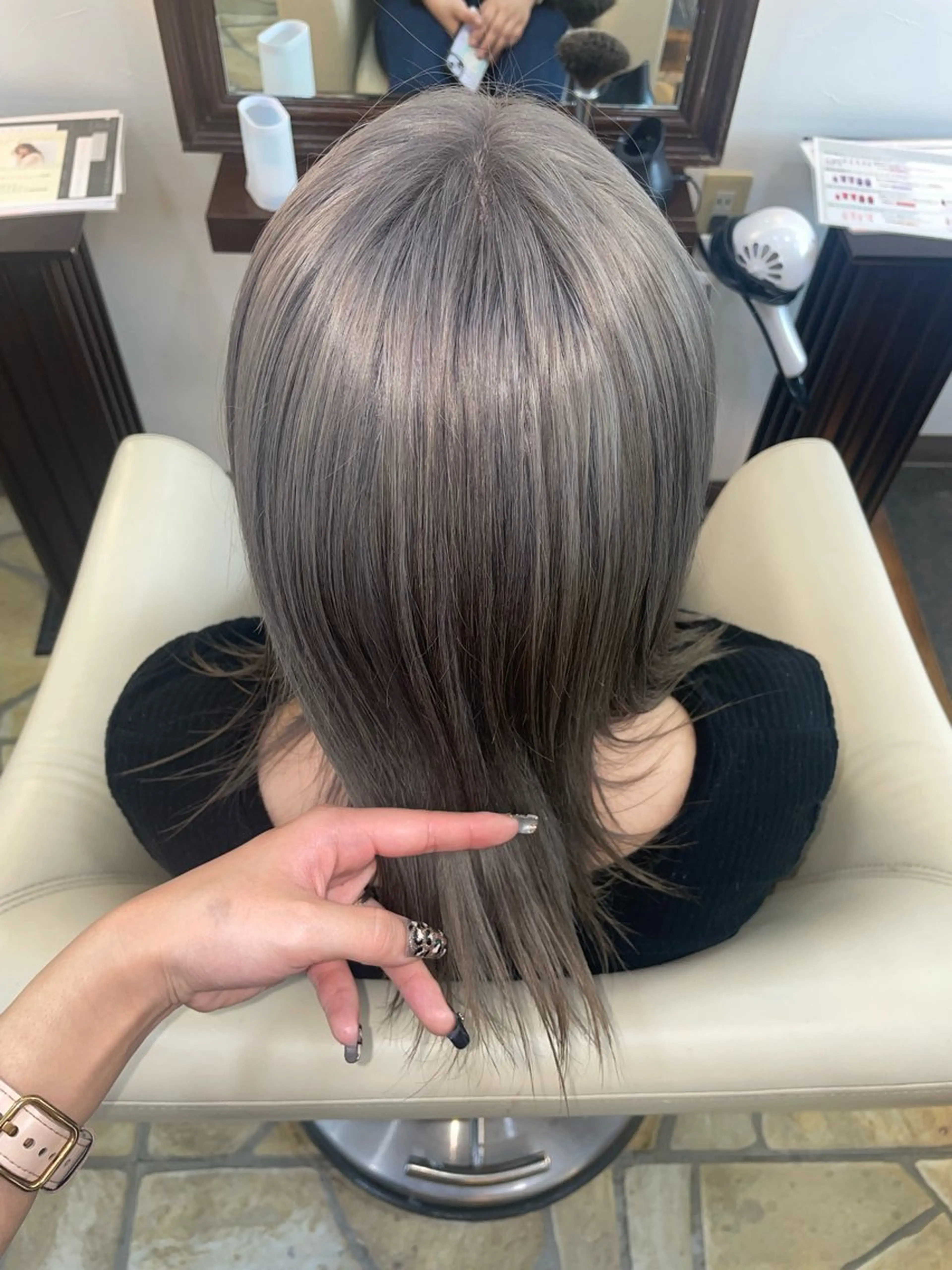 【艶髪】似合わせカット➕ダメージレスカラー🎀🩶の写真