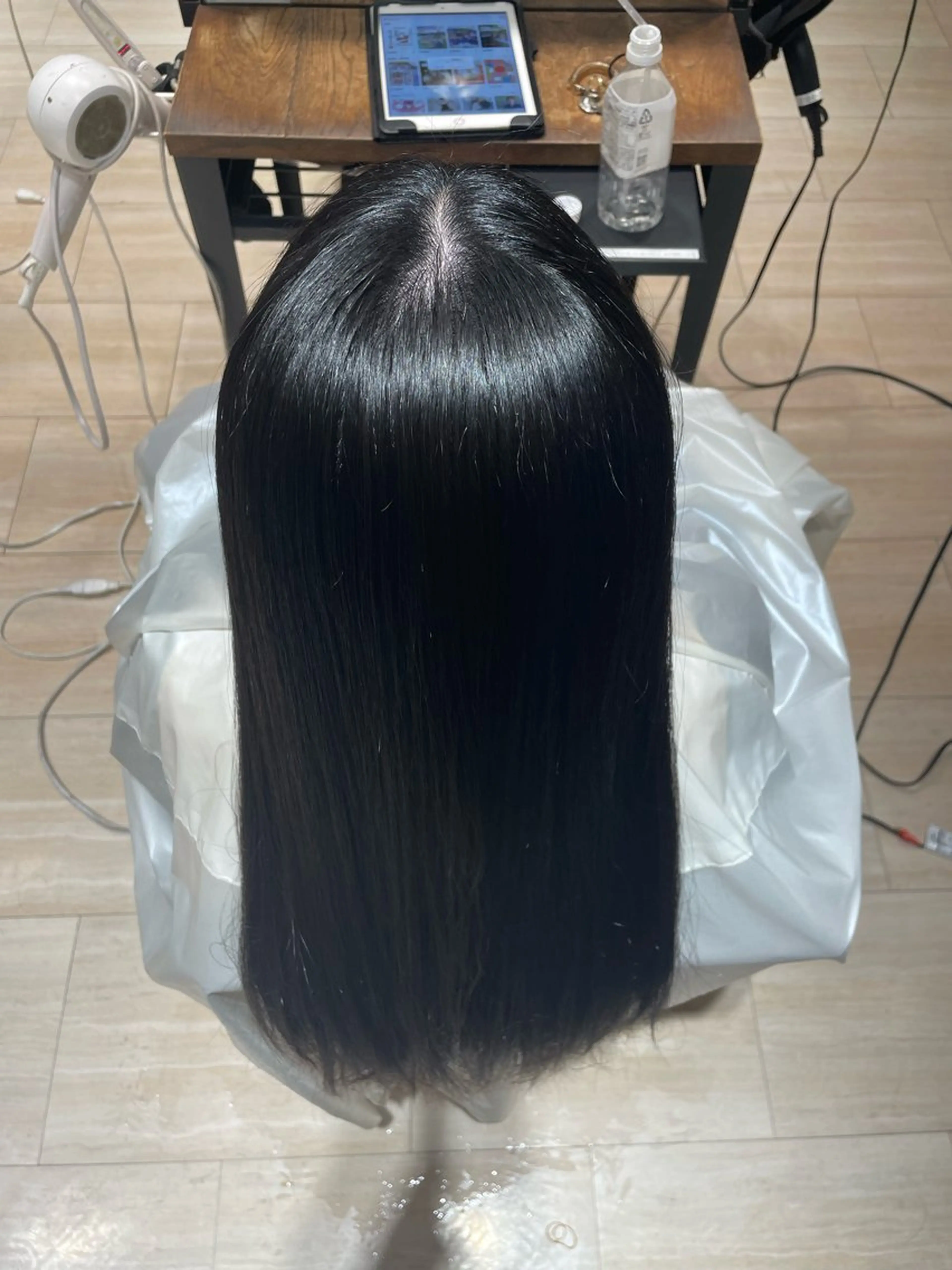 ロング 縮毛矯正 失敗しない顔まわり× 小顔補正レイヤー難波のヘアスタイル