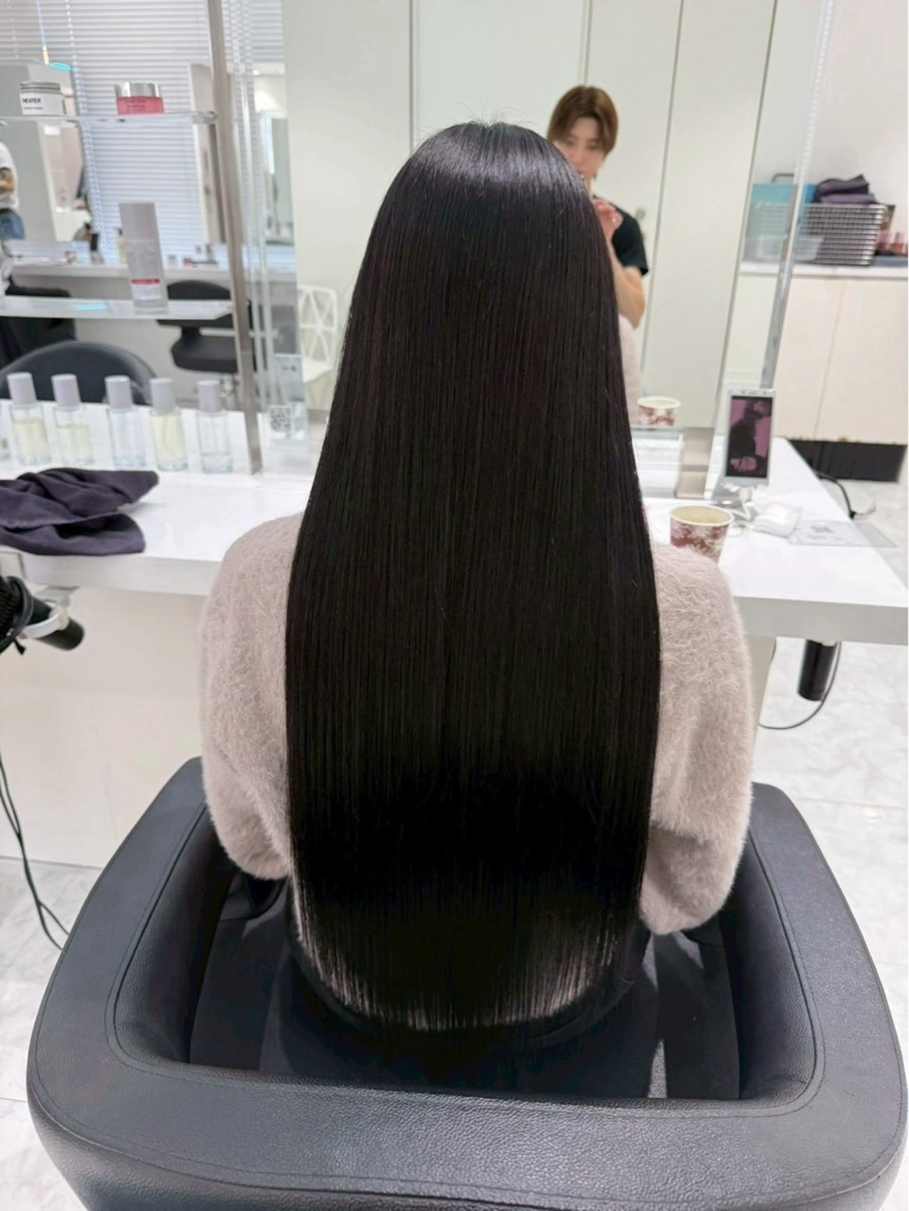 カラー 透明感カラー🫧 EMAのヘアスタイル