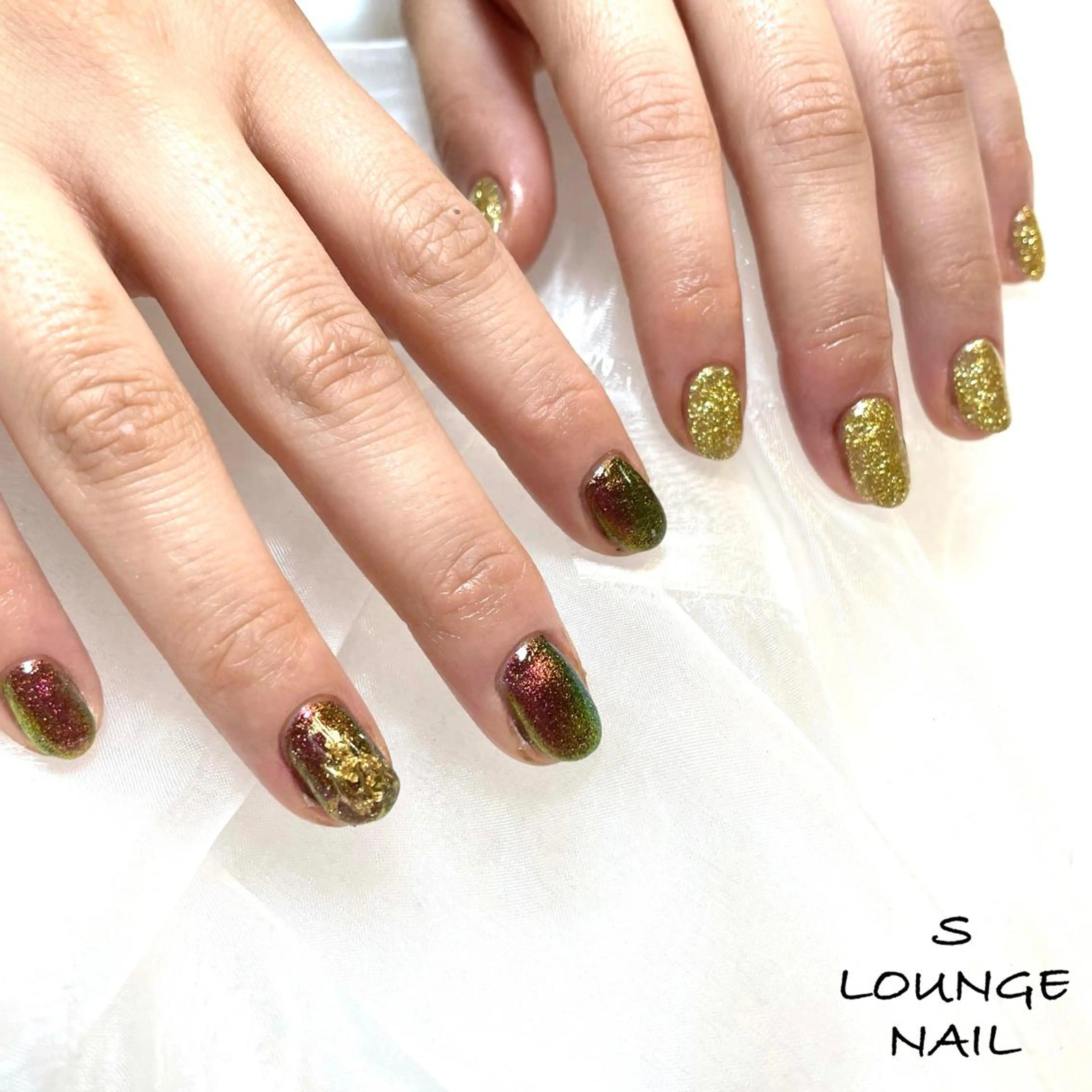 ネイル アートネイル ワンカラーネイル ハンドネイル フットネイル S LOUNGE NAIL所属・パーツたくさん🍓 SUMIのネイルデザイン