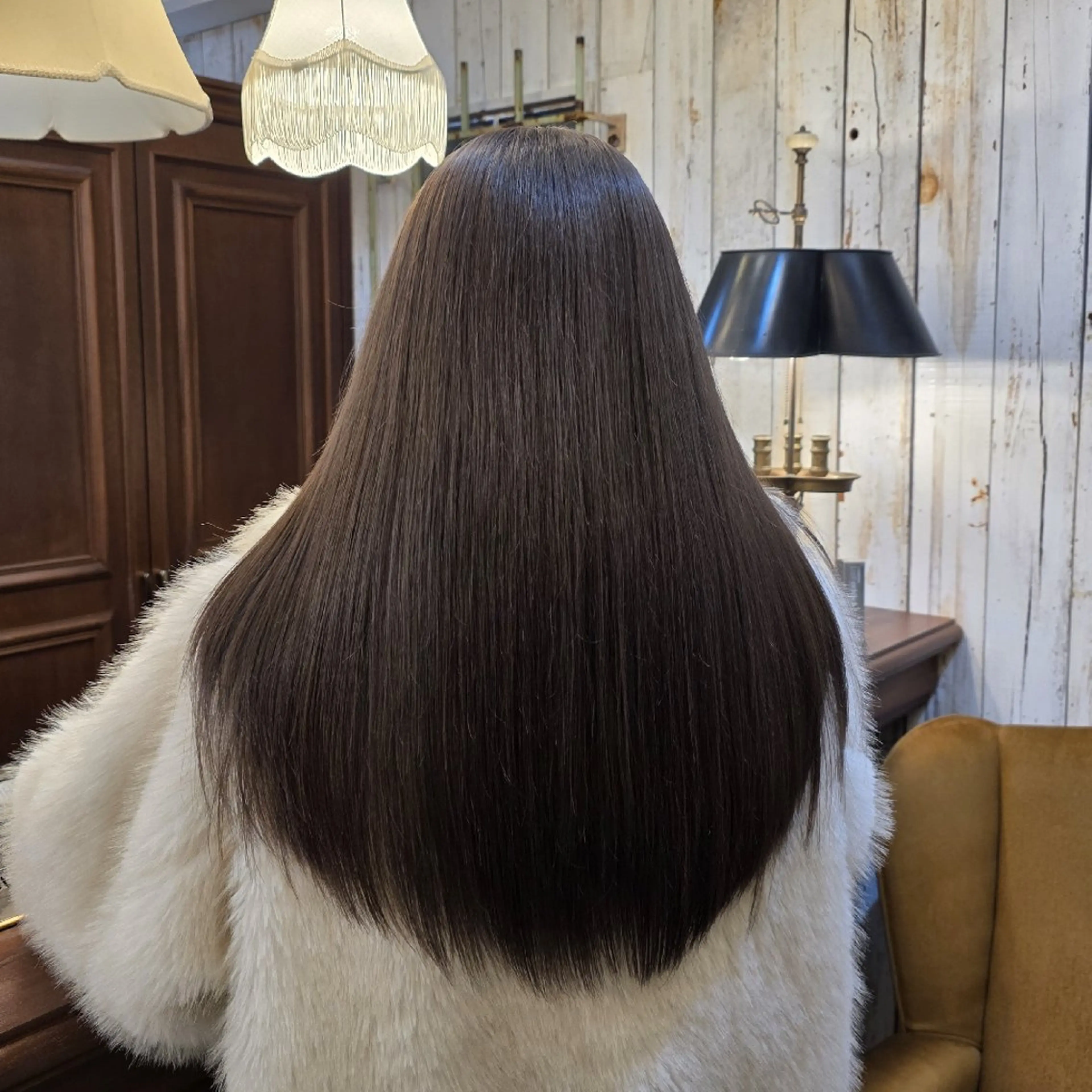 ロング カラー ブリーチ グレージュ ヘアカラー トリートメント RYU/毛流れパーマ /前髪立ち上げ⚡️のヘアスタイル