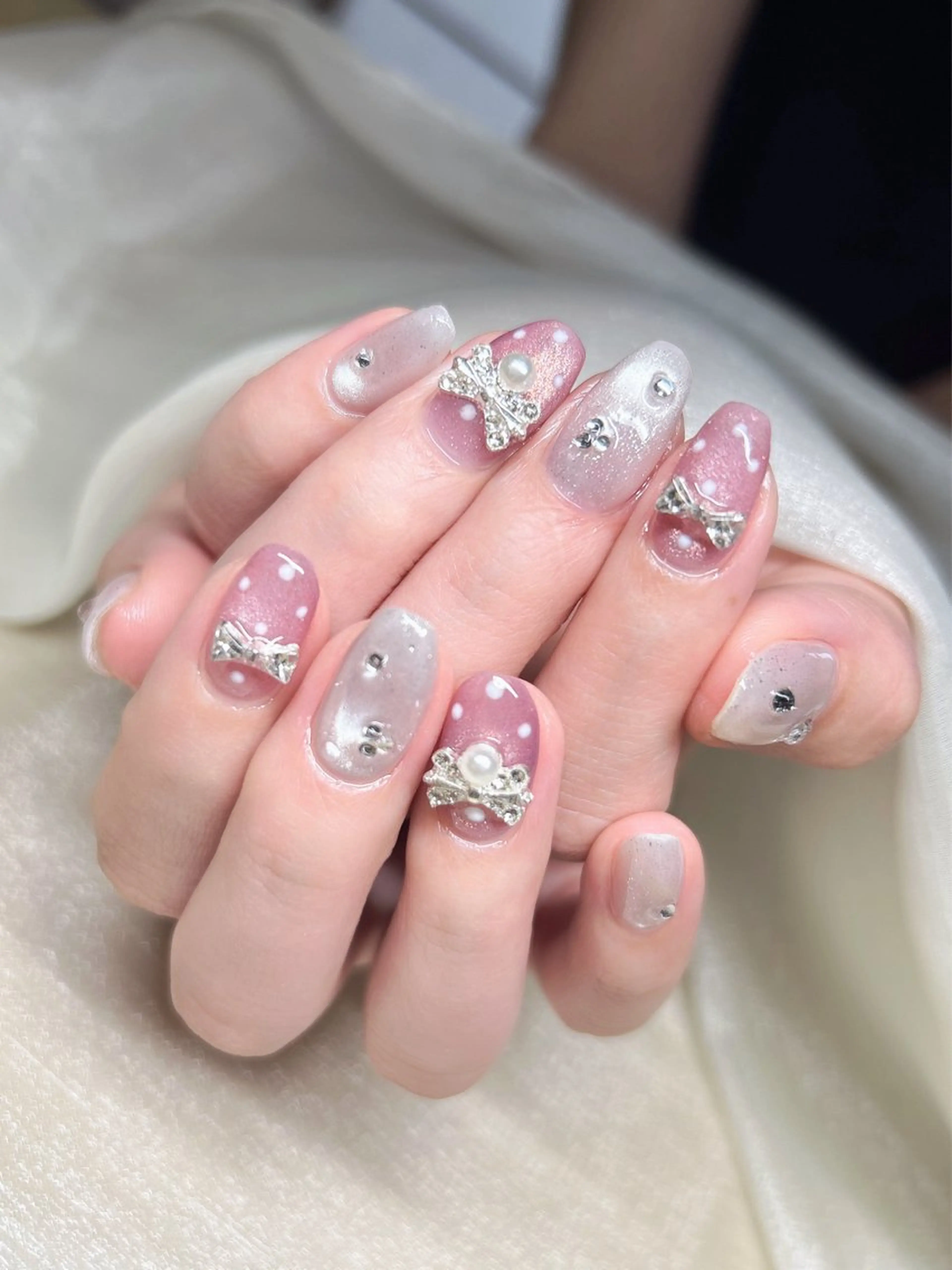 ネイル マグネットネイル 春ネイル ストーンネイル 夏ネイル LUKA NAILのネイルデザイン