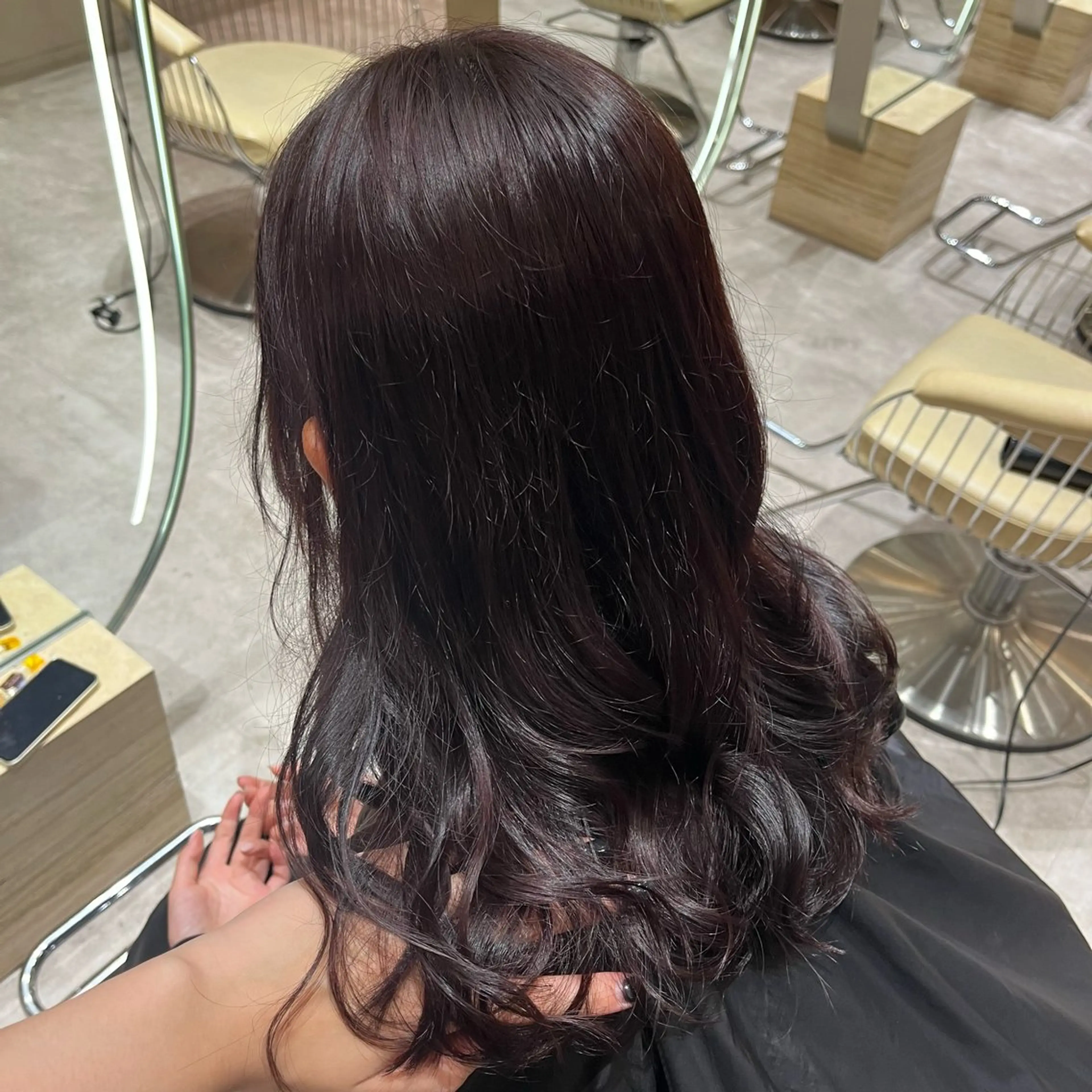 ロング カラー ブリーチ ラベンダーカラー ブリーチなしカラー ピンクカラー ピンクラベンダー 顔周りカット/ 透明感カラー/ユナのヘアスタイル