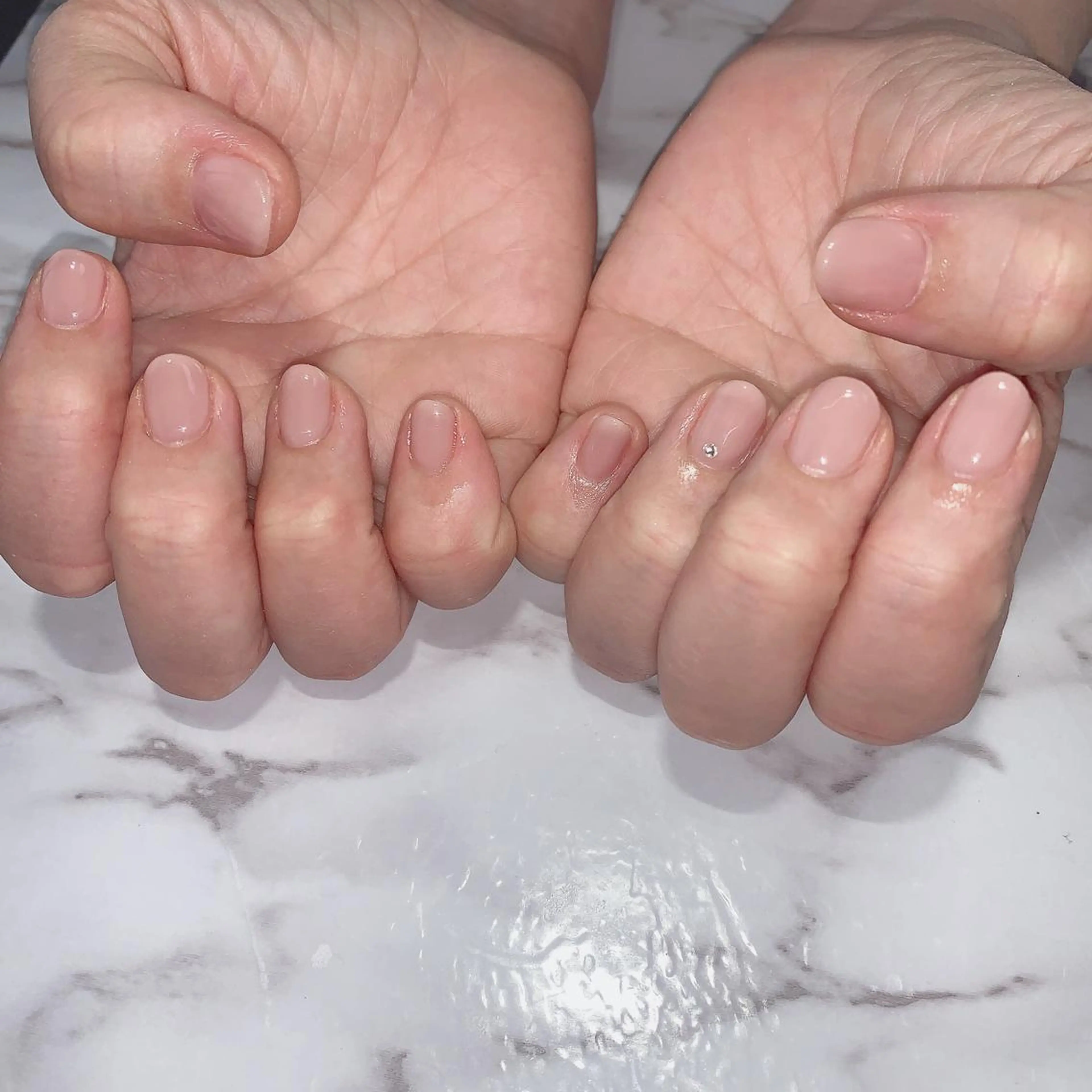 ネイル ワンカラーネイル Ally's Nailのネイルデザイン