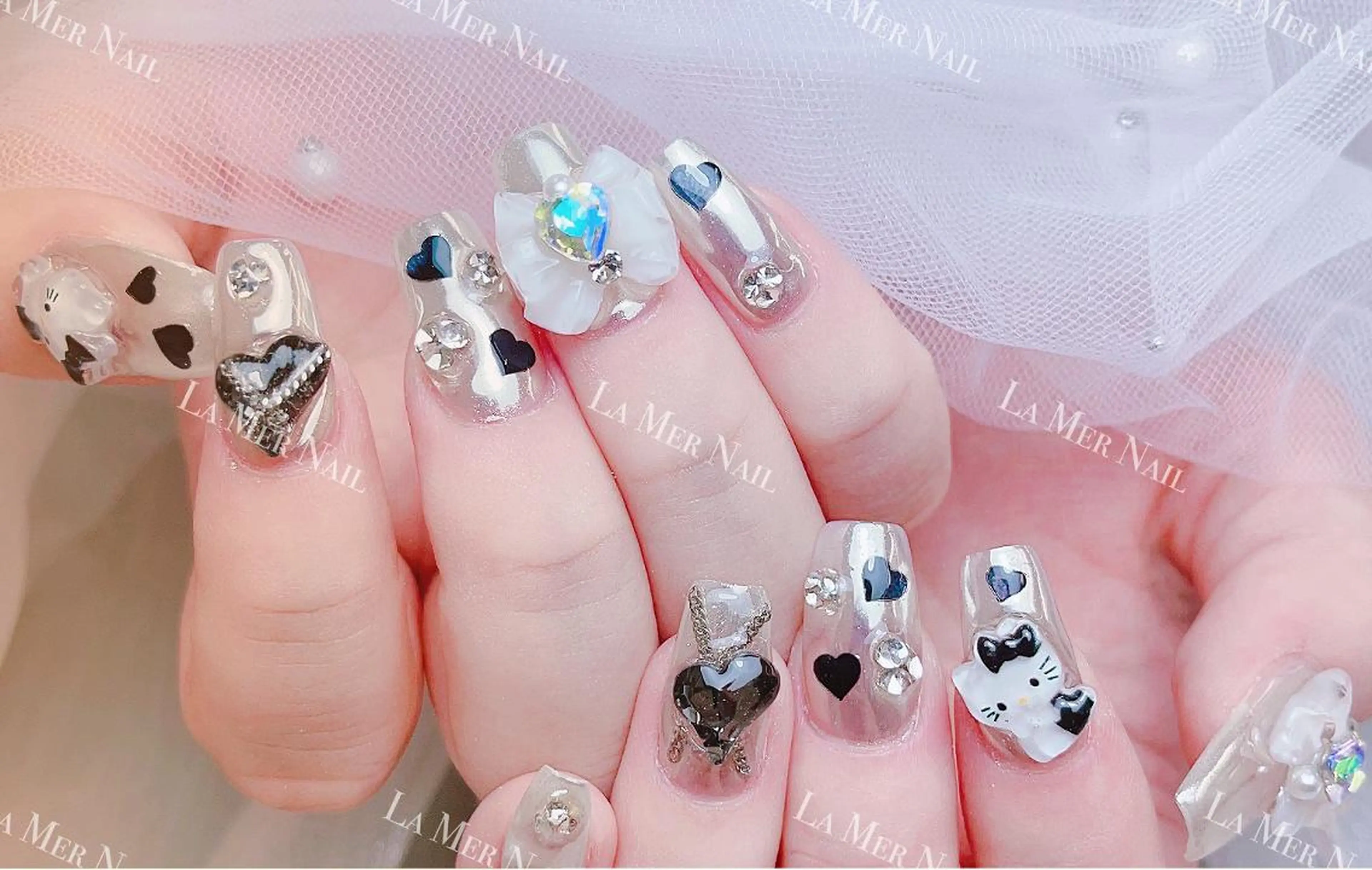 ネイル ハンドネイル ハンドケア hikikibyee ♡のネイルデザイン