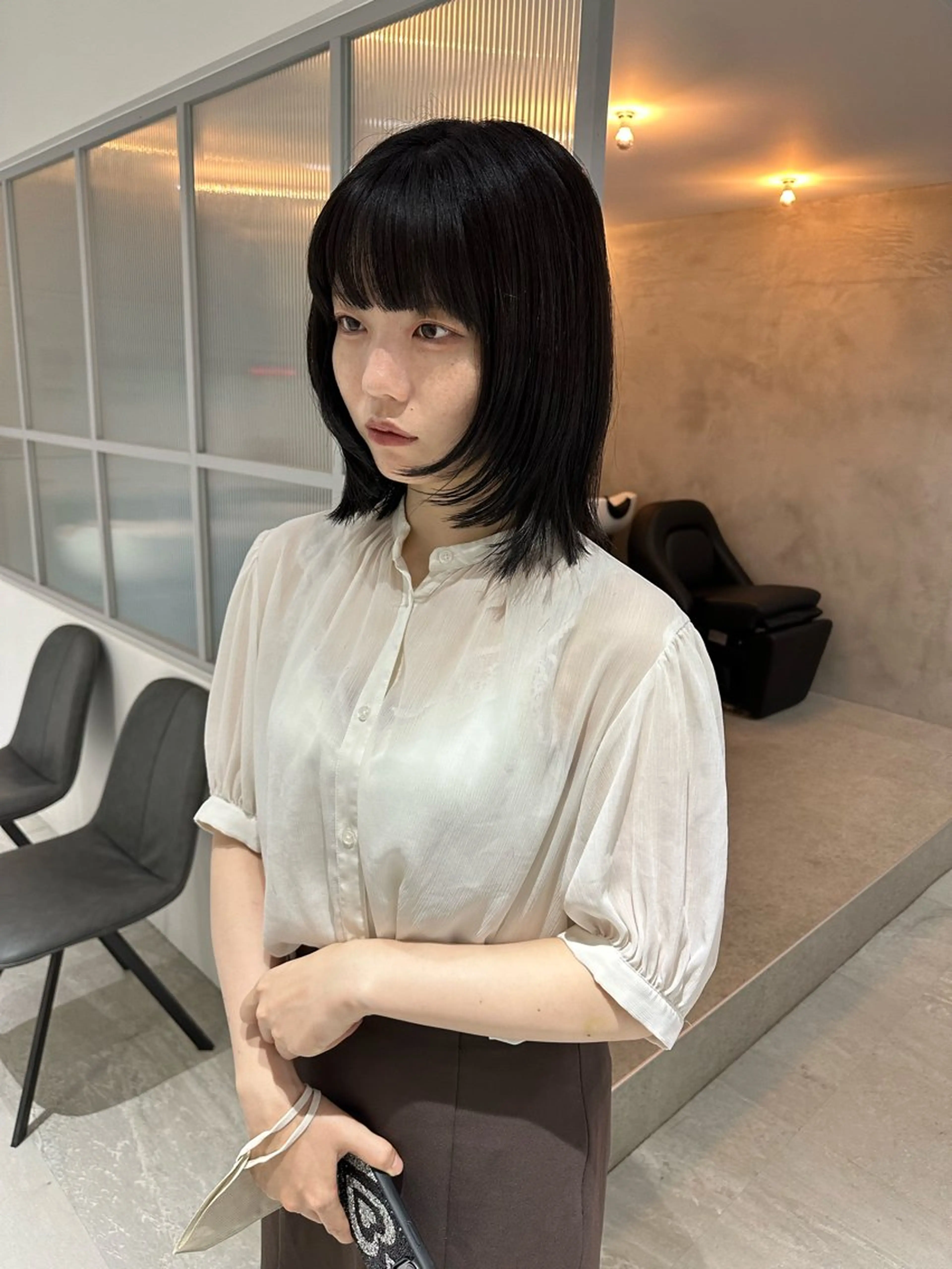 ミディアム 髪質改善 レイヤーカット ウルフカット ウルフレイヤー カット 縮毛矯正 トリートメント 銀座No.1髪質改善 縮毛矯正/本木のヘアスタイル