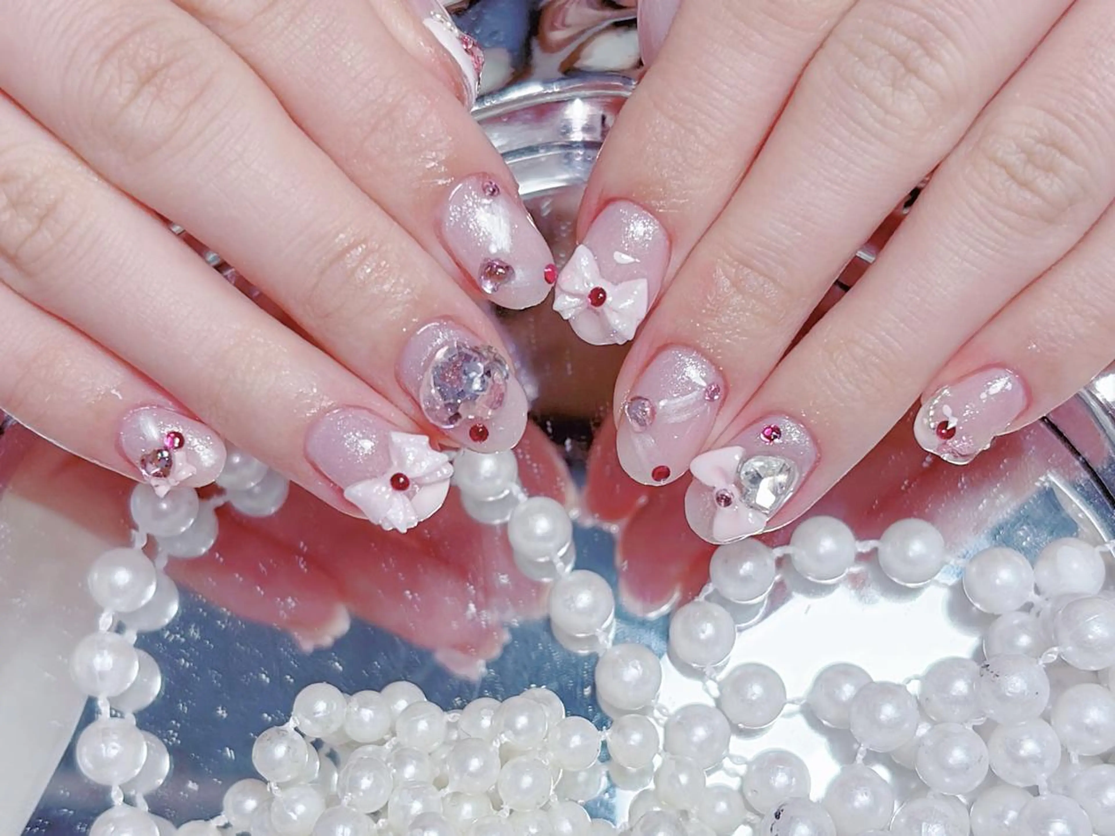 ネイル アートネイル オーロラネイル 長さ出し フットネイル ガーリー リリ 奈🎀のネイルデザイン