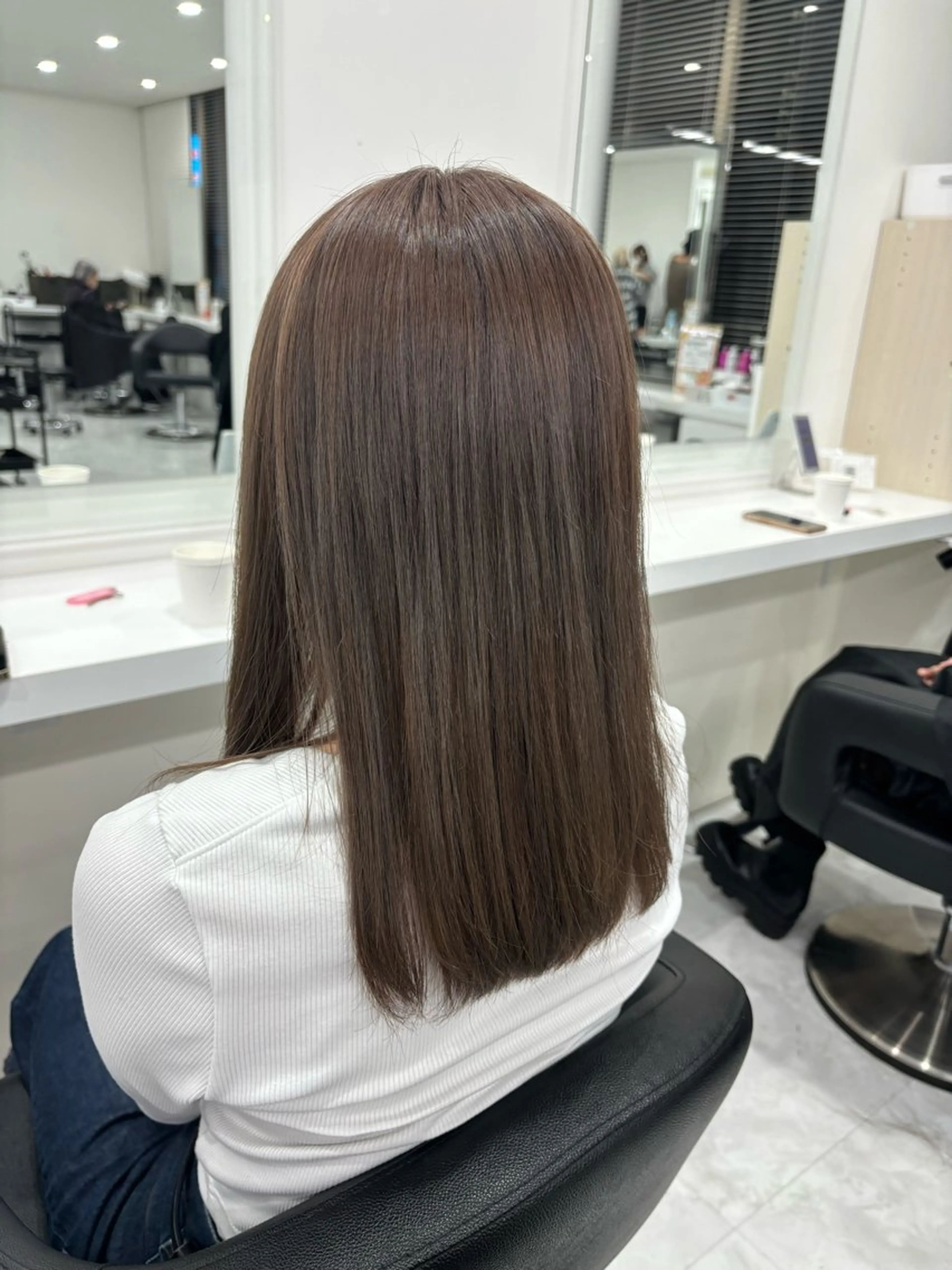 セミロング カラー ヘアアレンジ ヘアカラー トリートメント ヘアセット 透明感💕今っぽ似合 わせ𝐍𝐨. 𝟏のヘアスタイル