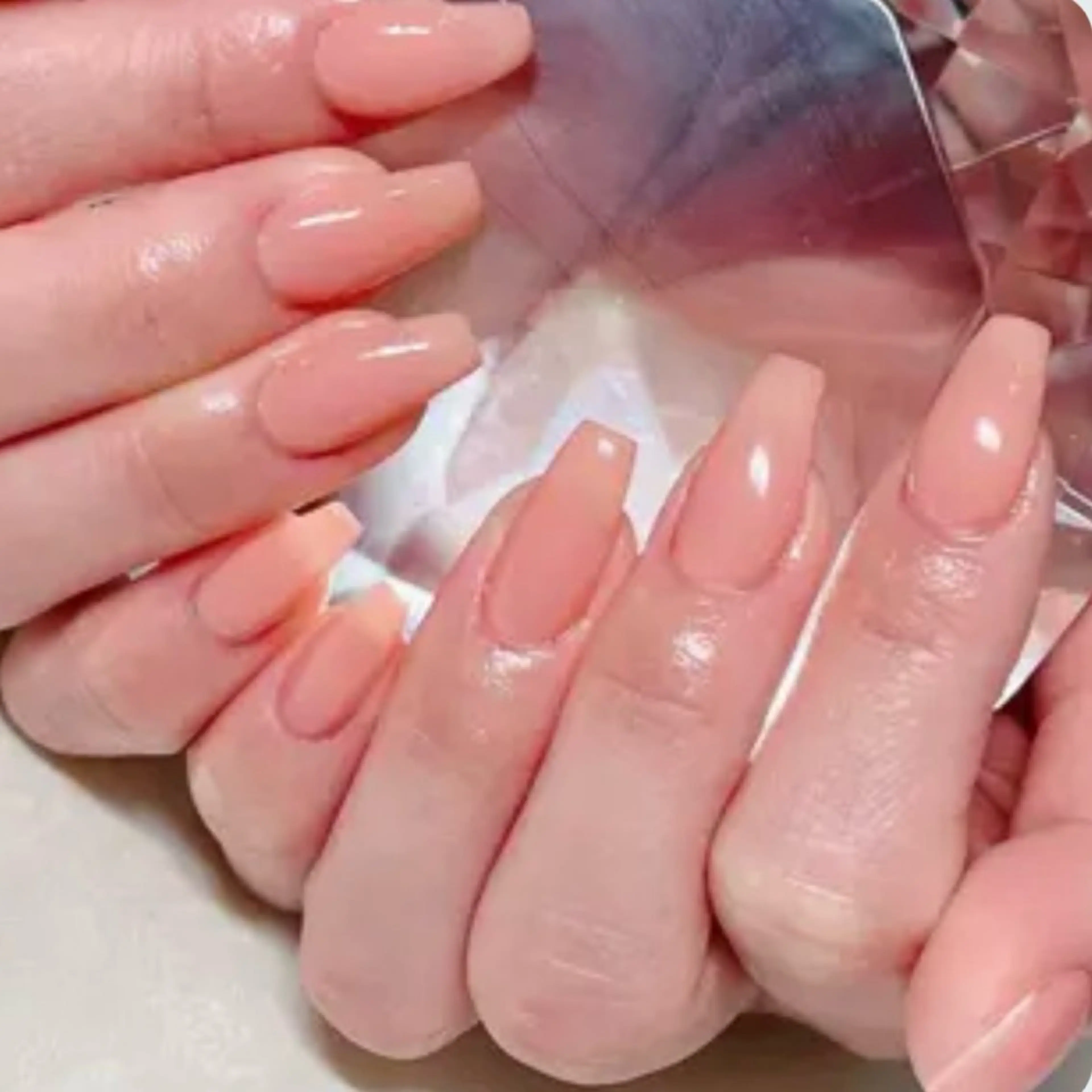 ネイル ハンドネイル Nail&eyeBe lire新宿YANOのマツエク・マツパデザイン