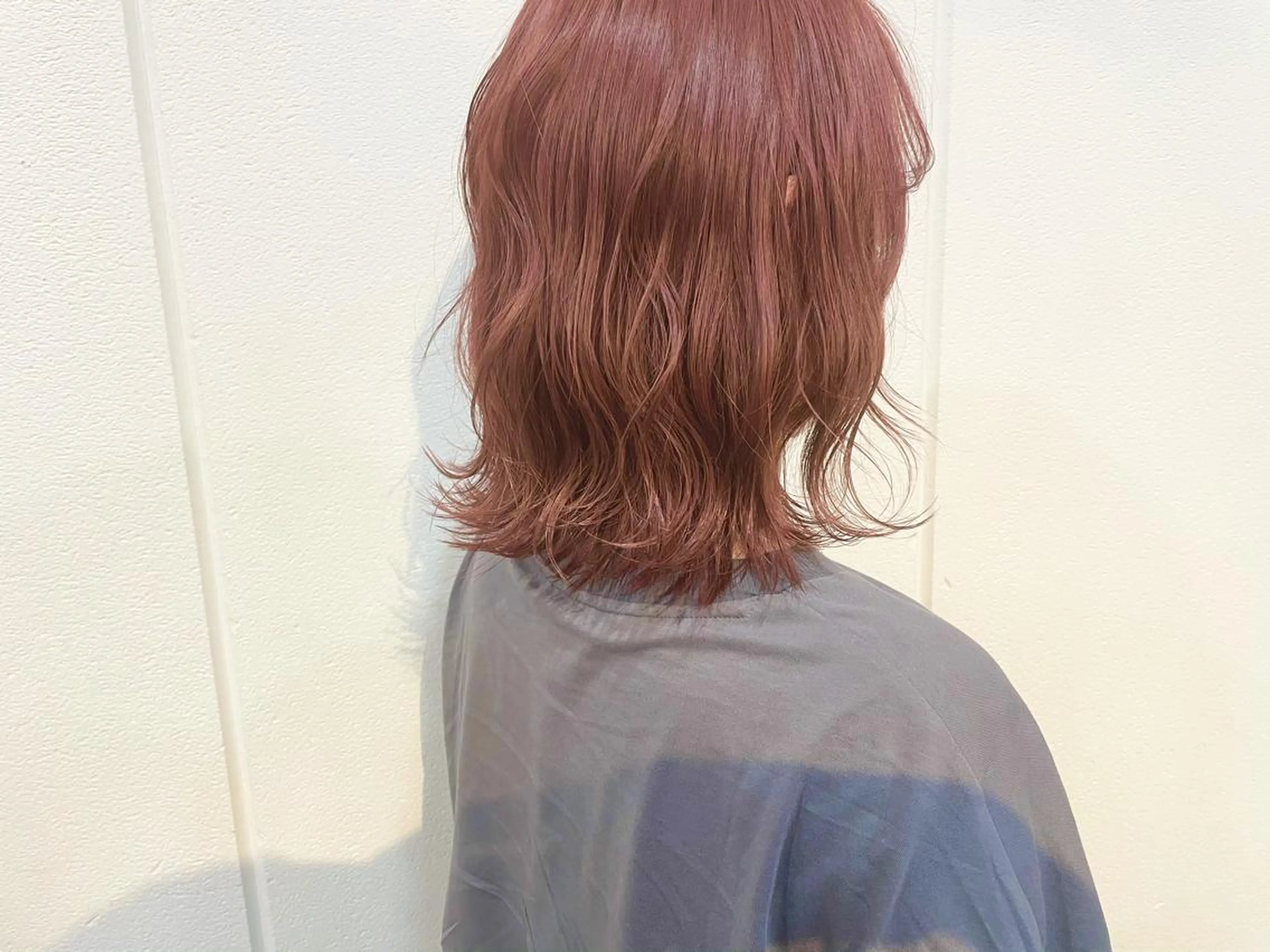 ミディアム カラー 梅田/赤み消しカラー /顔まわりcut🤍のヘアスタイル