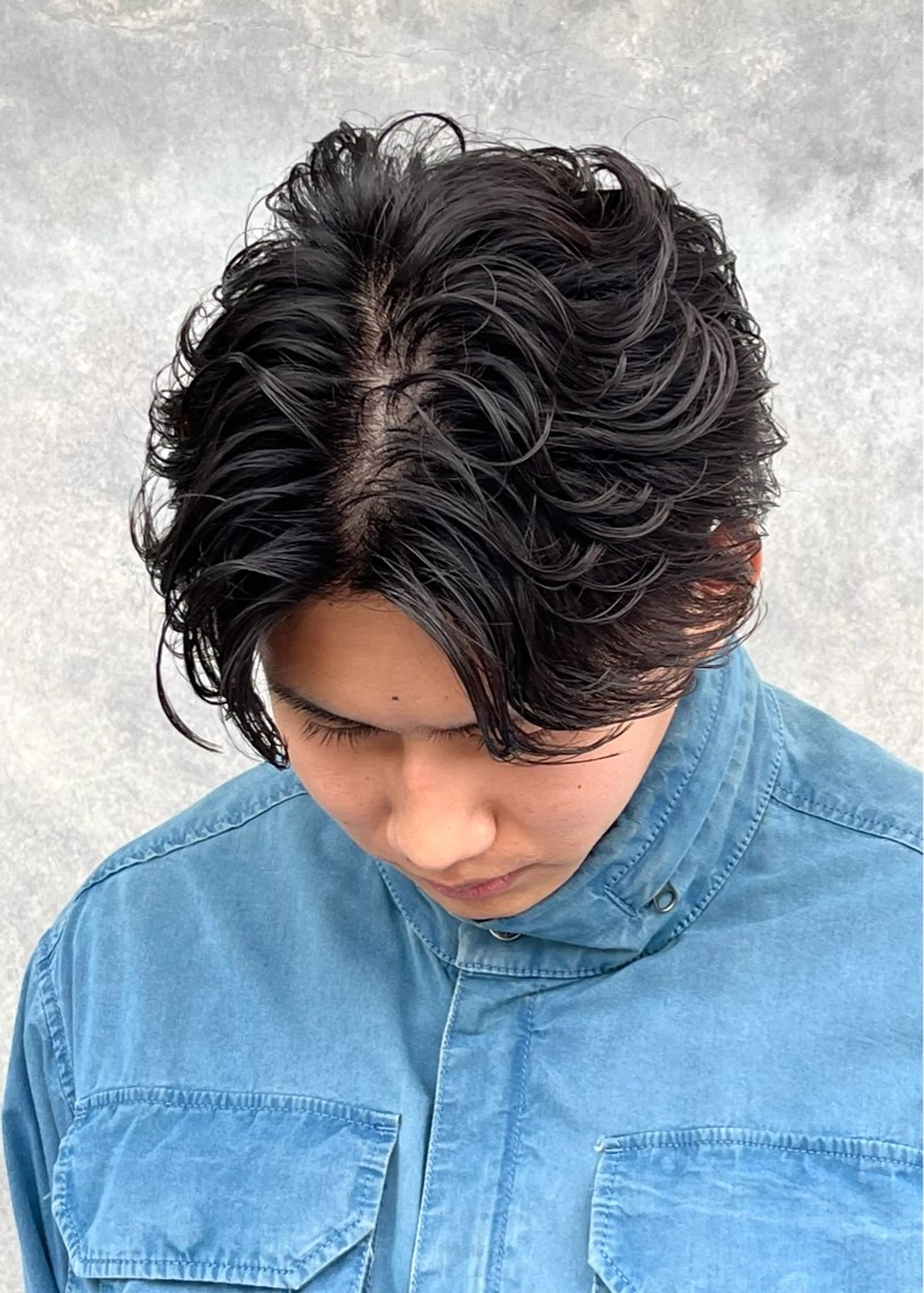 【カット＋パーマ】営業マンの方にも大人気‼️毛流れニュアンスパーマ、写真のような波巻きスパイラルパーマが得意です👍の写真