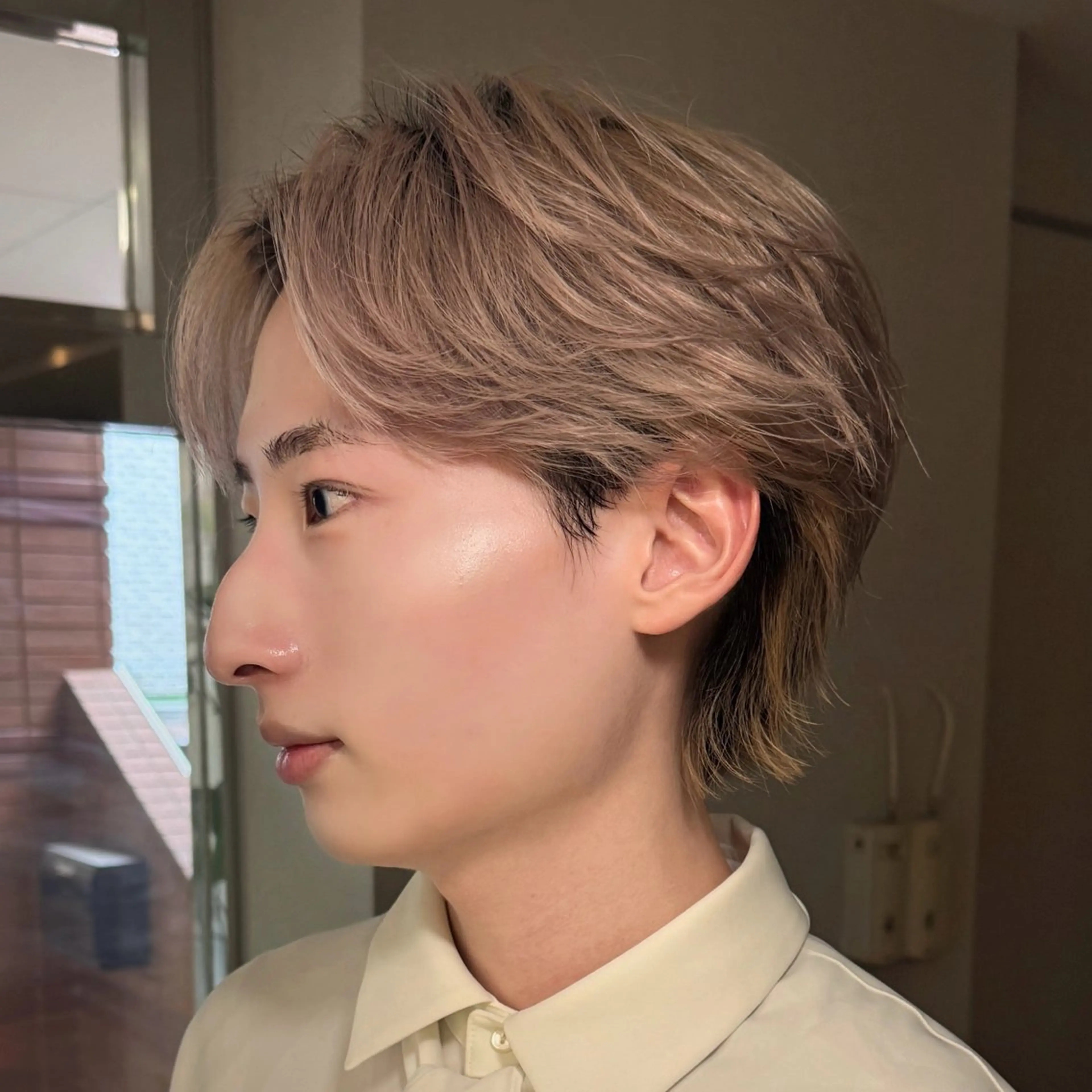 メンズ センターパート ダウンパーマ フェザーパーマ メンズ韓国風 マッシュ センターパート特化/ メンズカット/ヒロキのヘアスタイル