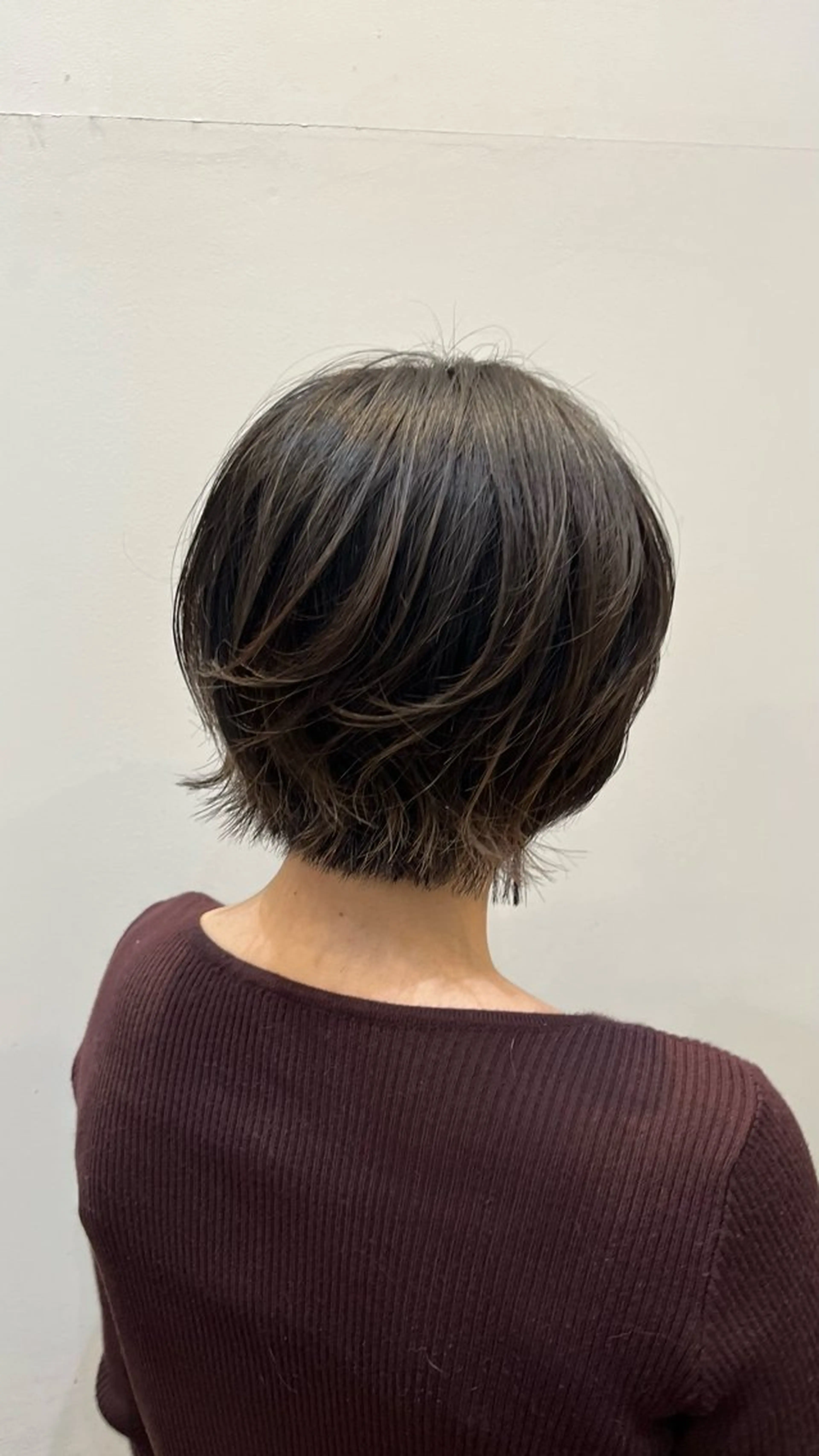 ショート 岡野 豪のヘアスタイル