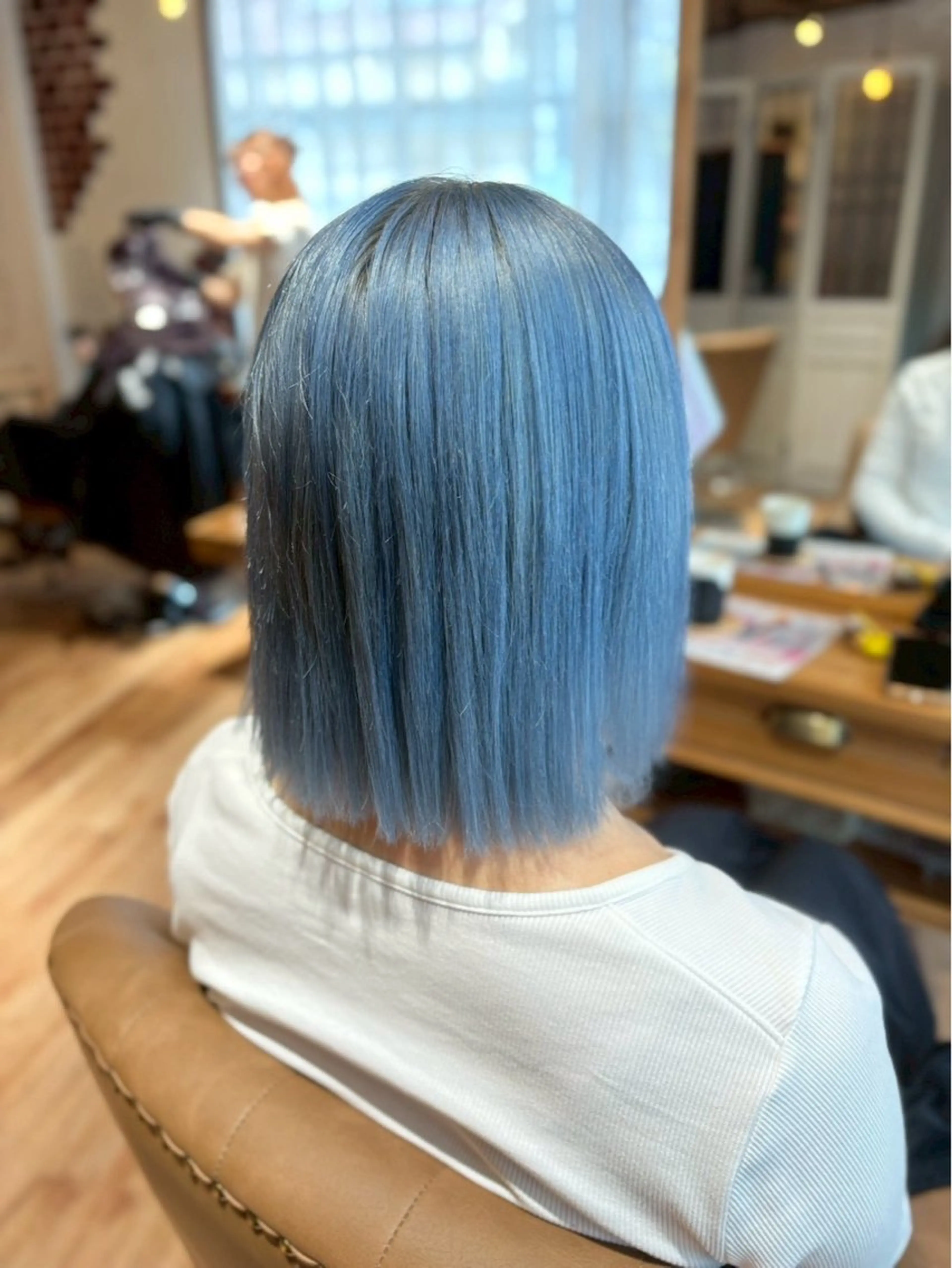 ミディアム ヘアカラー ブリーチ・カットモデ ル募集中🫧高口小春のヘアスタイル