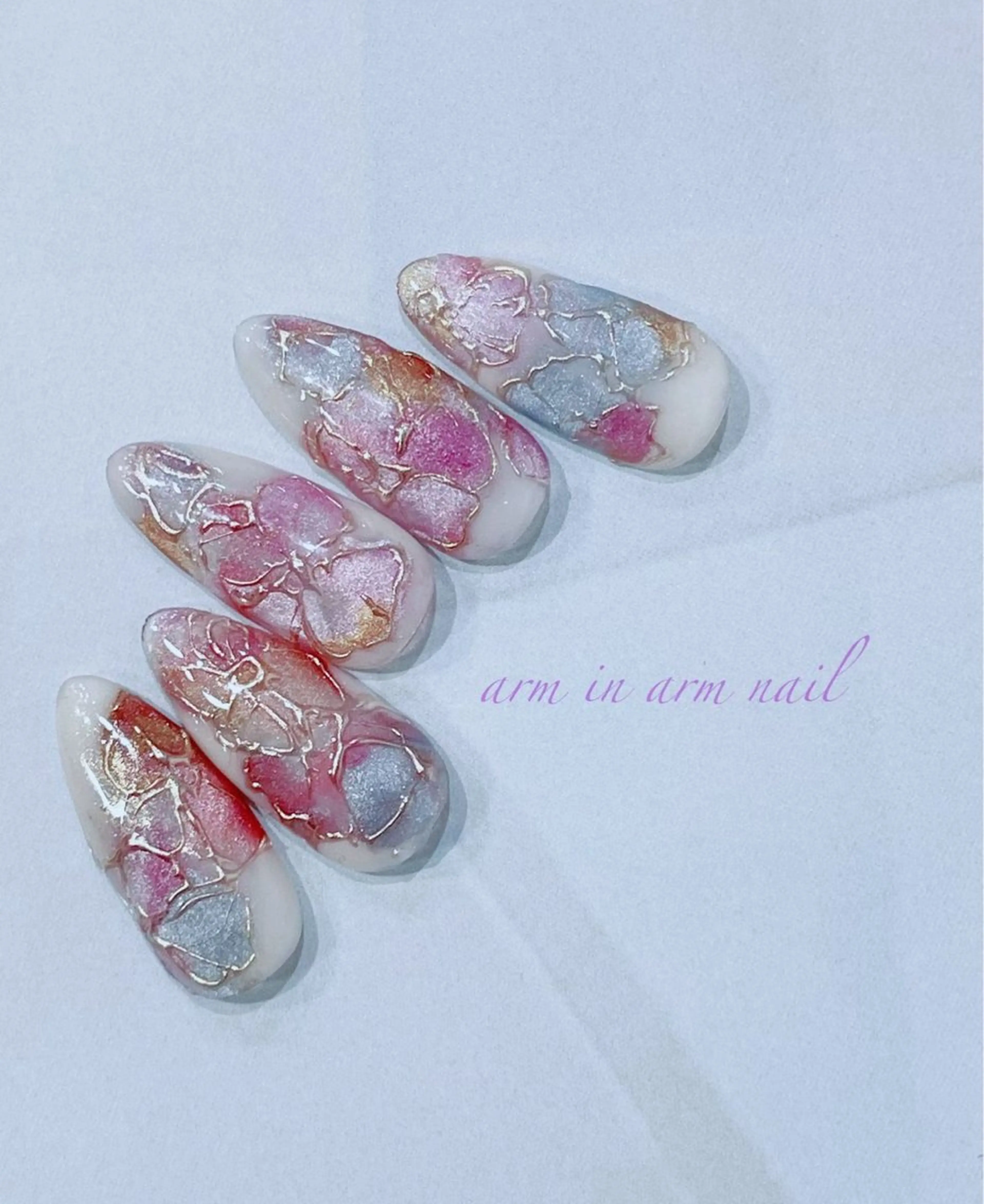 ネイル arm in arm ︎✿Yamamotoのマツエク・マツパデザイン