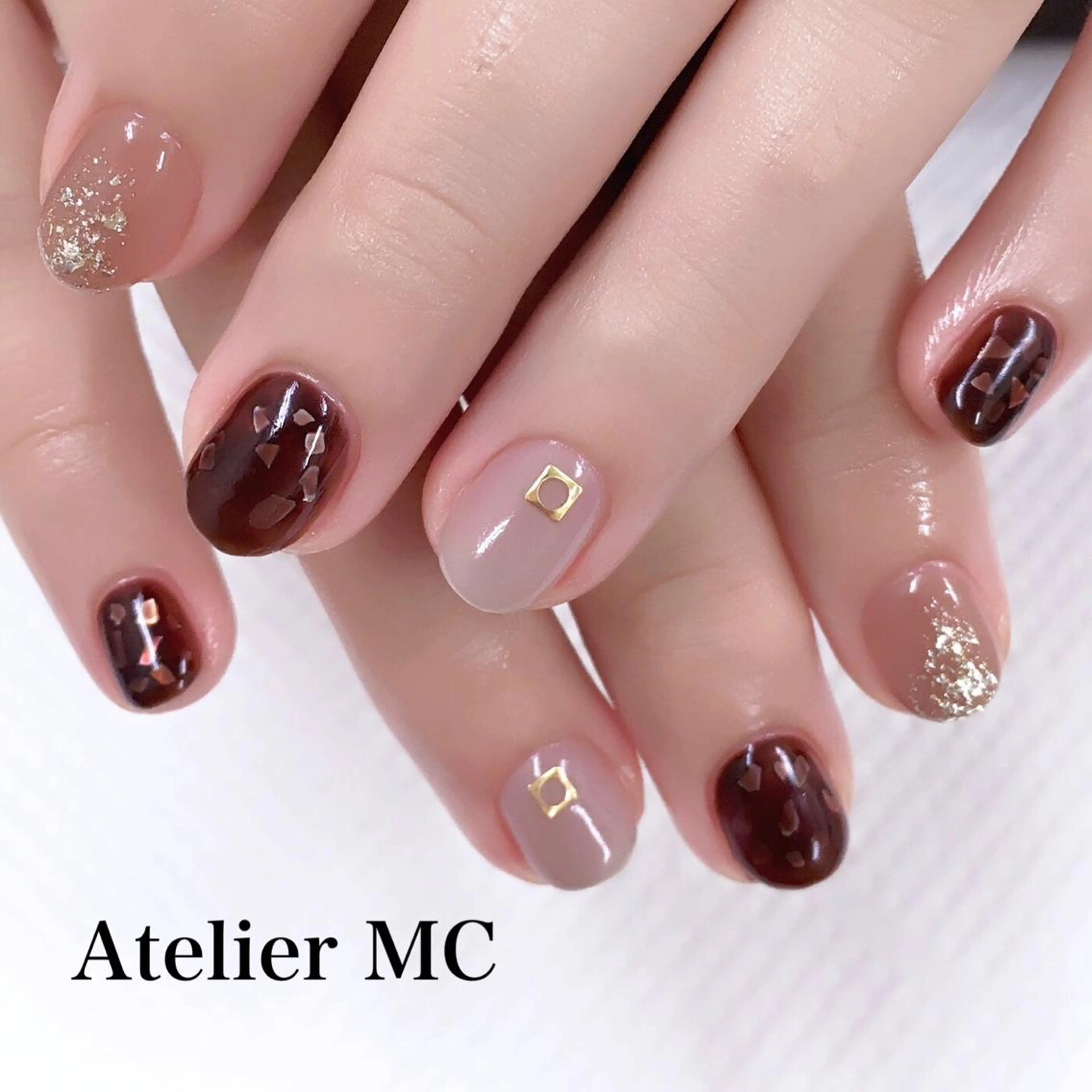 ネイル アトリエ エムシー 【新富町・東銀座】のネイルデザイン