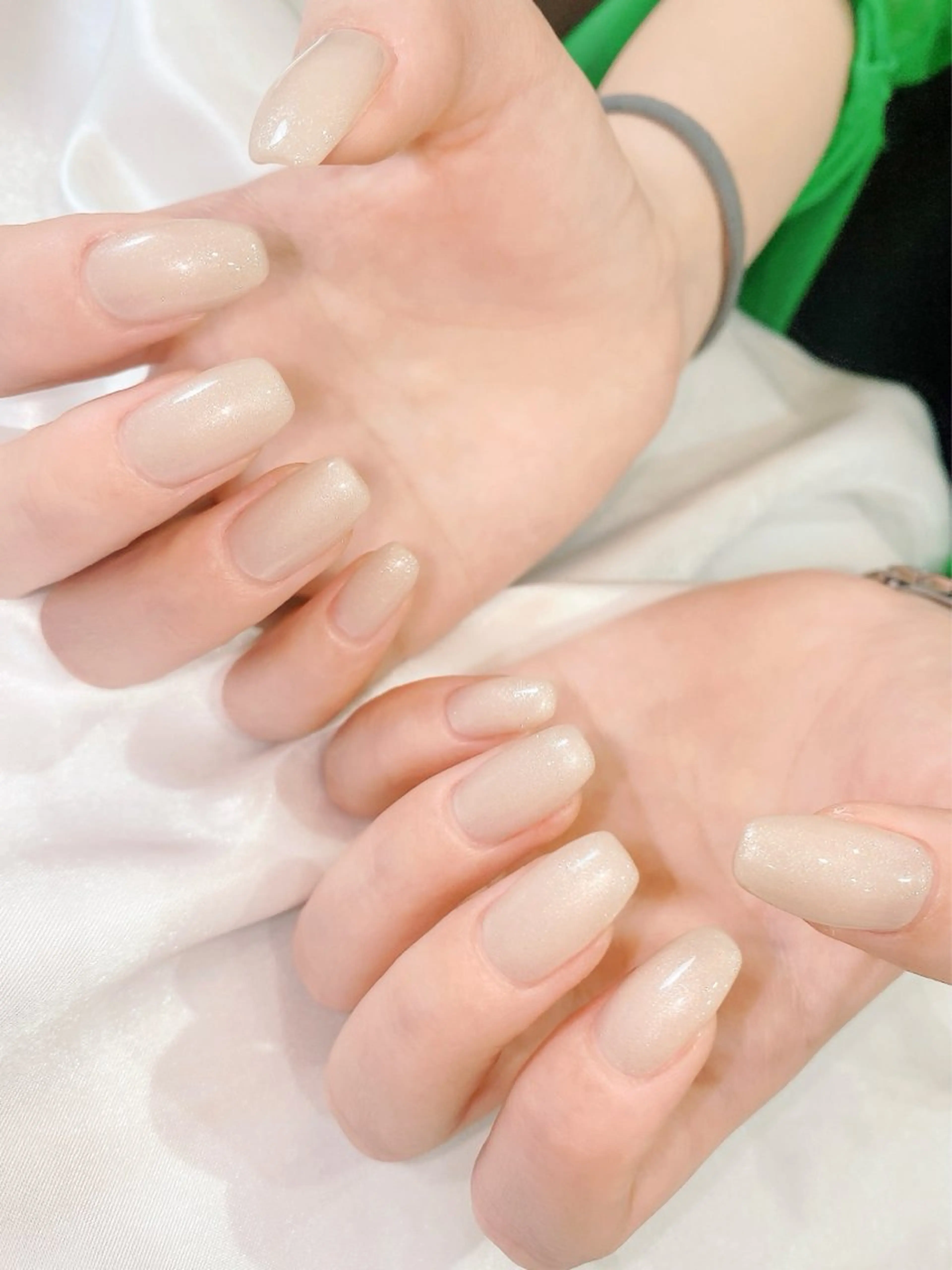 【ハンドネイル 】当日予約限定🌟ワンカラー・ラメグラ🌟初回オフ無料!!7040円!!の写真