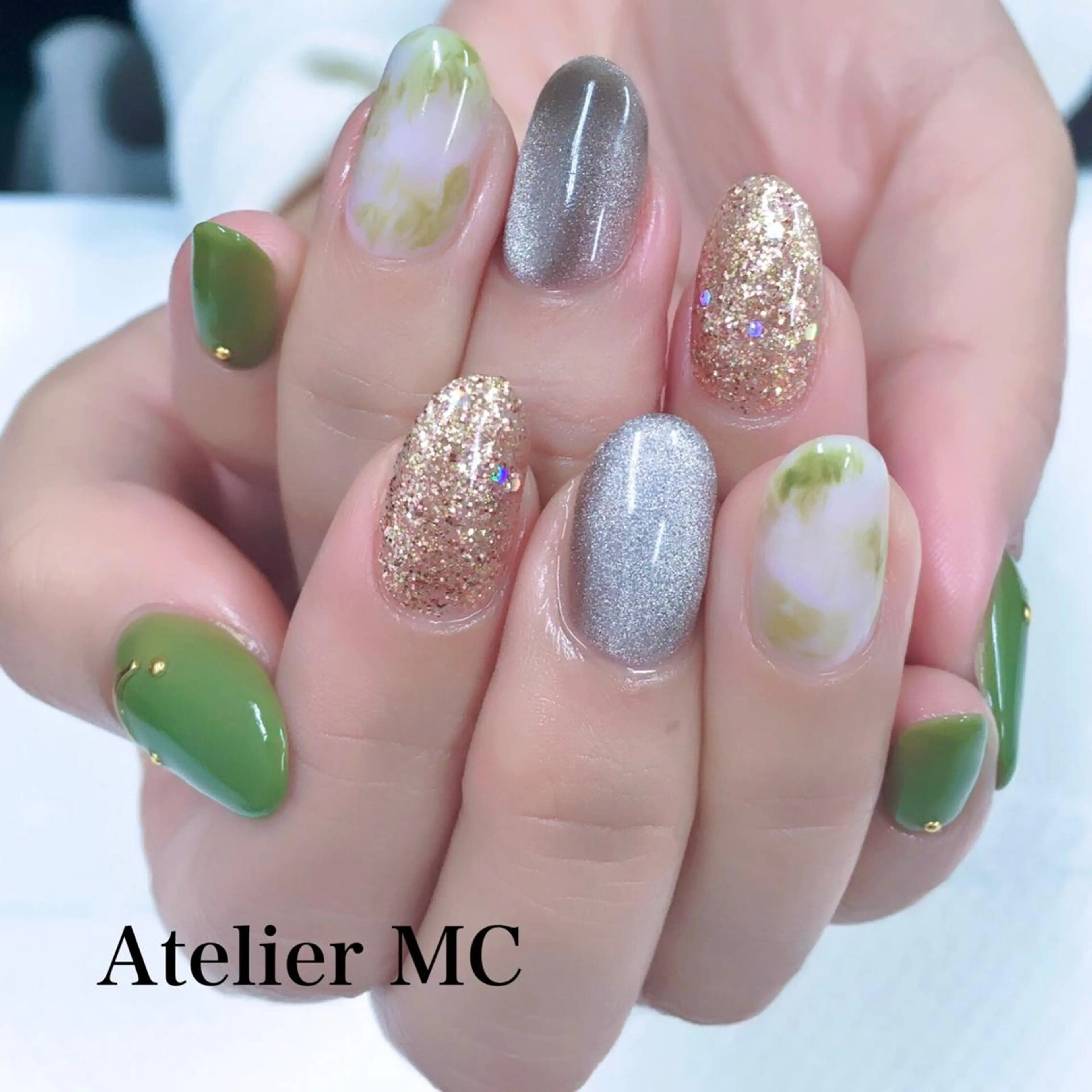 ネイル アトリエ エムシー 【新富町・東銀座】のネイルデザイン