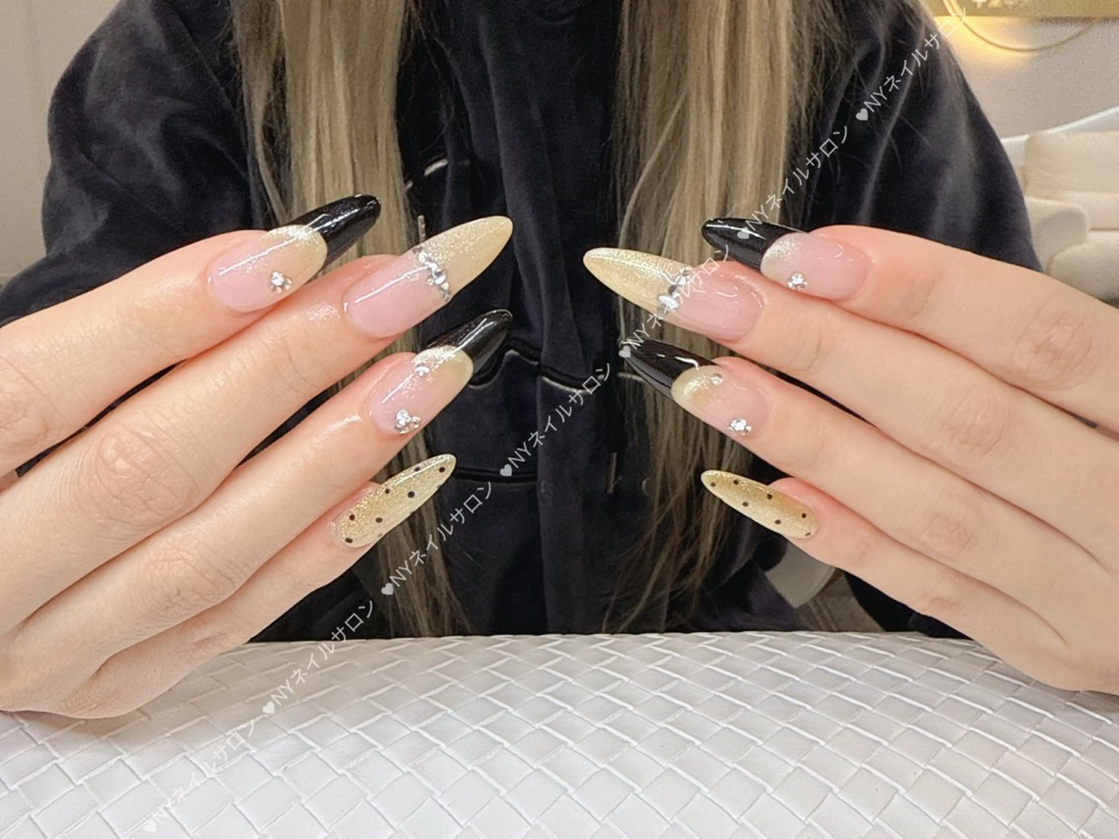 ネイル 長さ出し フットネイル フレンチネイル ジェルネイル ガーリー ハンドネイル NYネイルサロン 千葉中央店のネイルデザイン