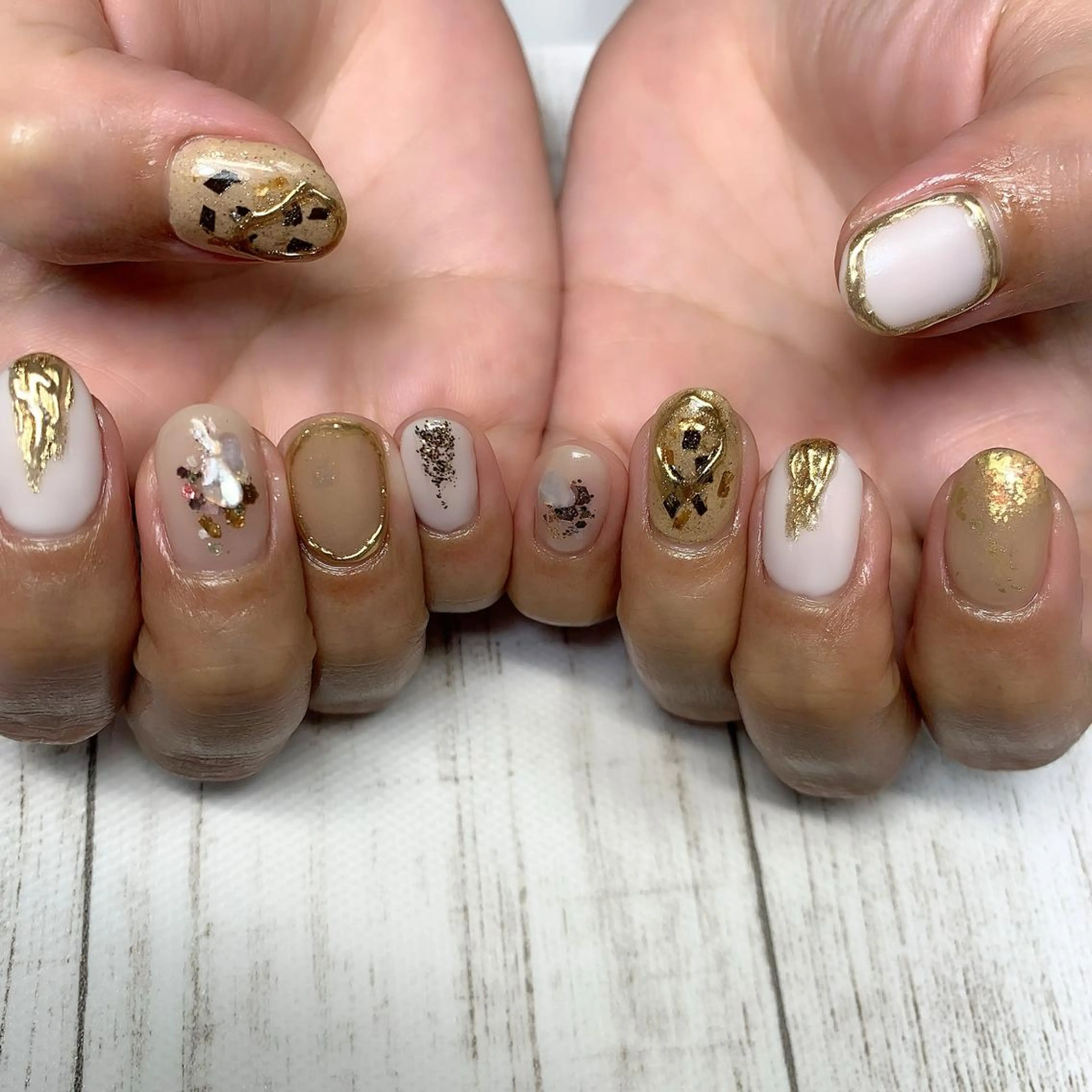 ネイル es nailのネイルデザイン