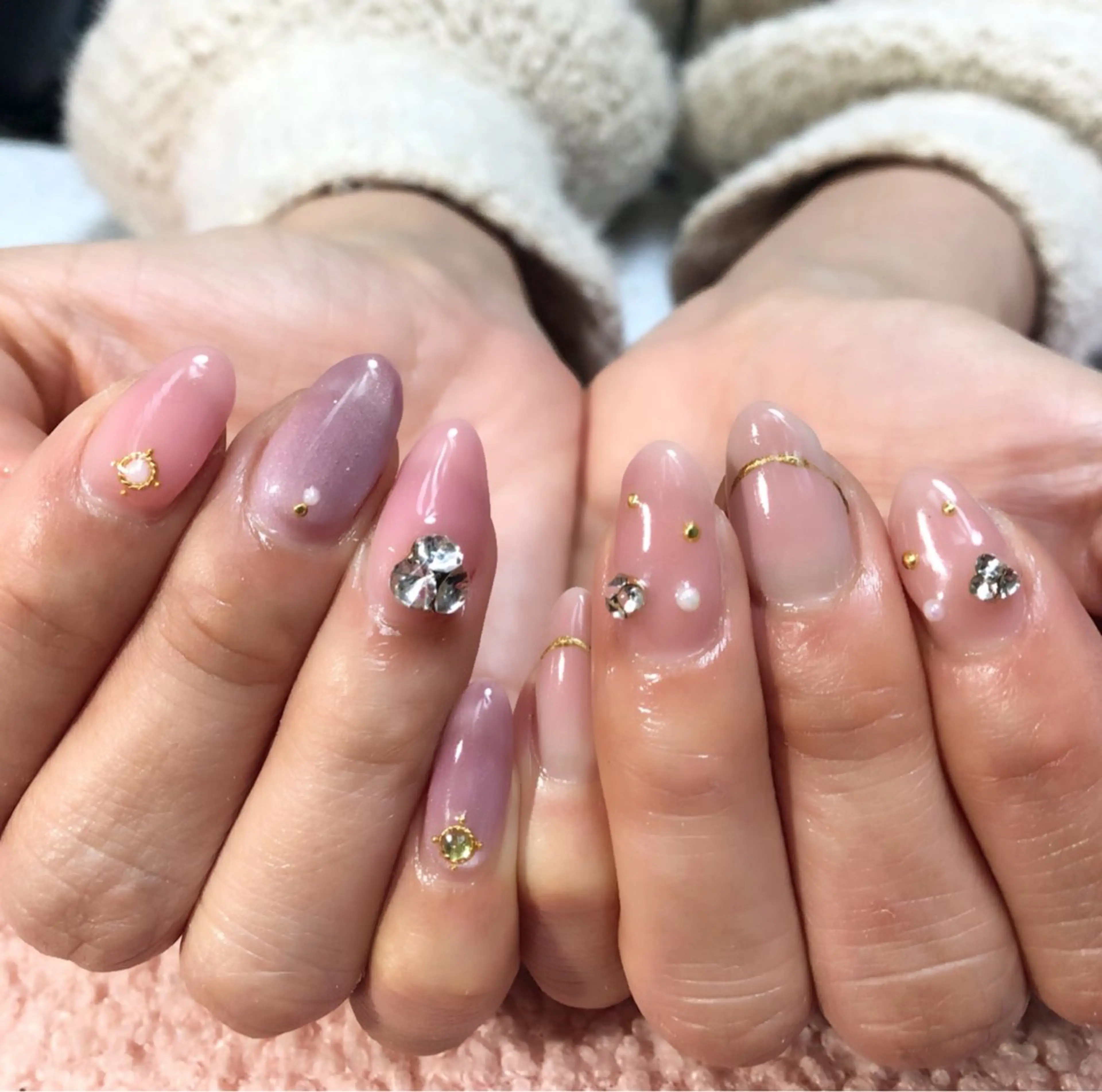 ネイル ＧＬAD グラットのネイルデザイン