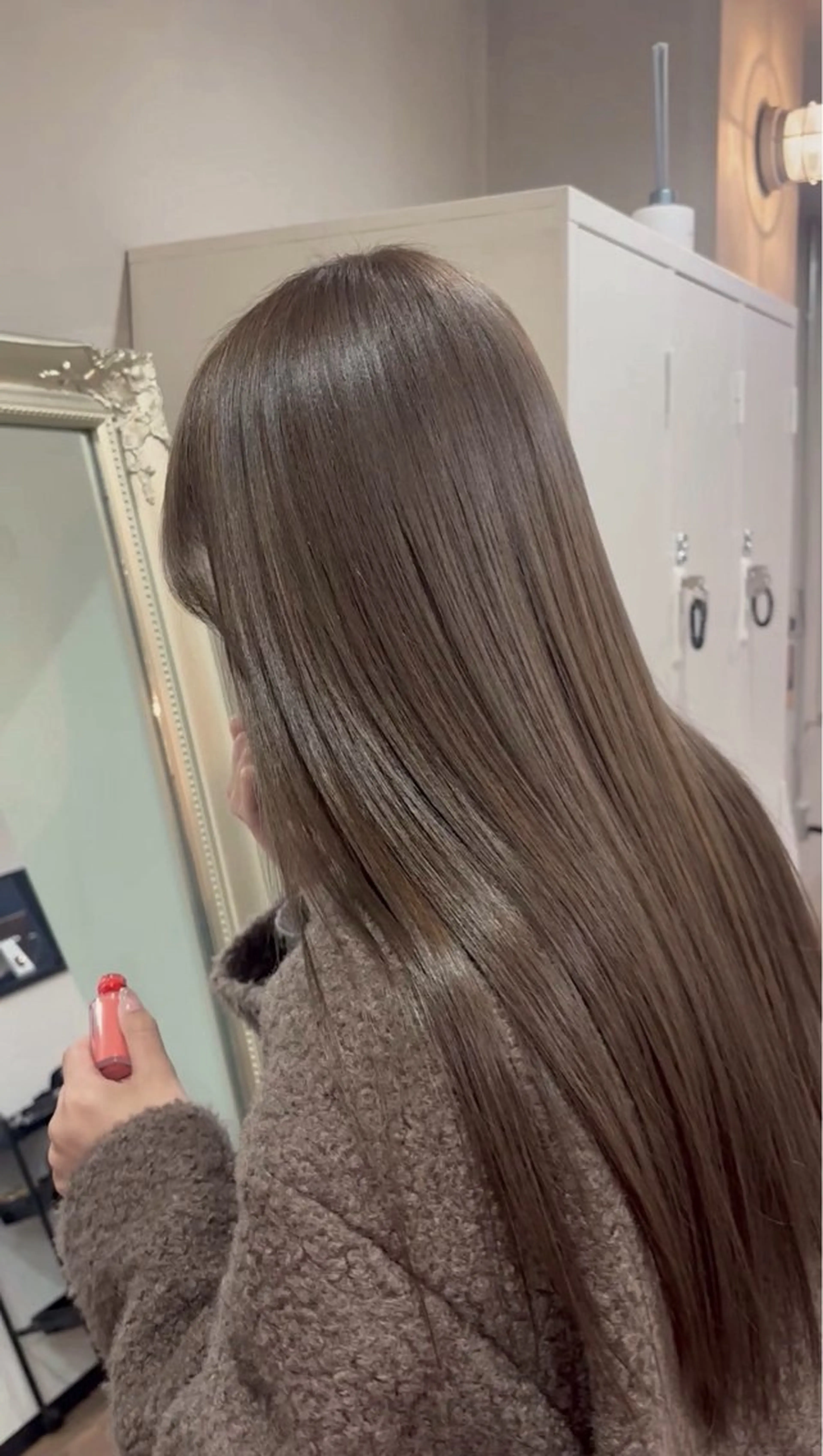 ロング カラー ブリーチ 透明感カラー 縮毛矯正 ヘアカラー トリートメント 🌞SoL🌞竹原 沙希のヘアスタイル