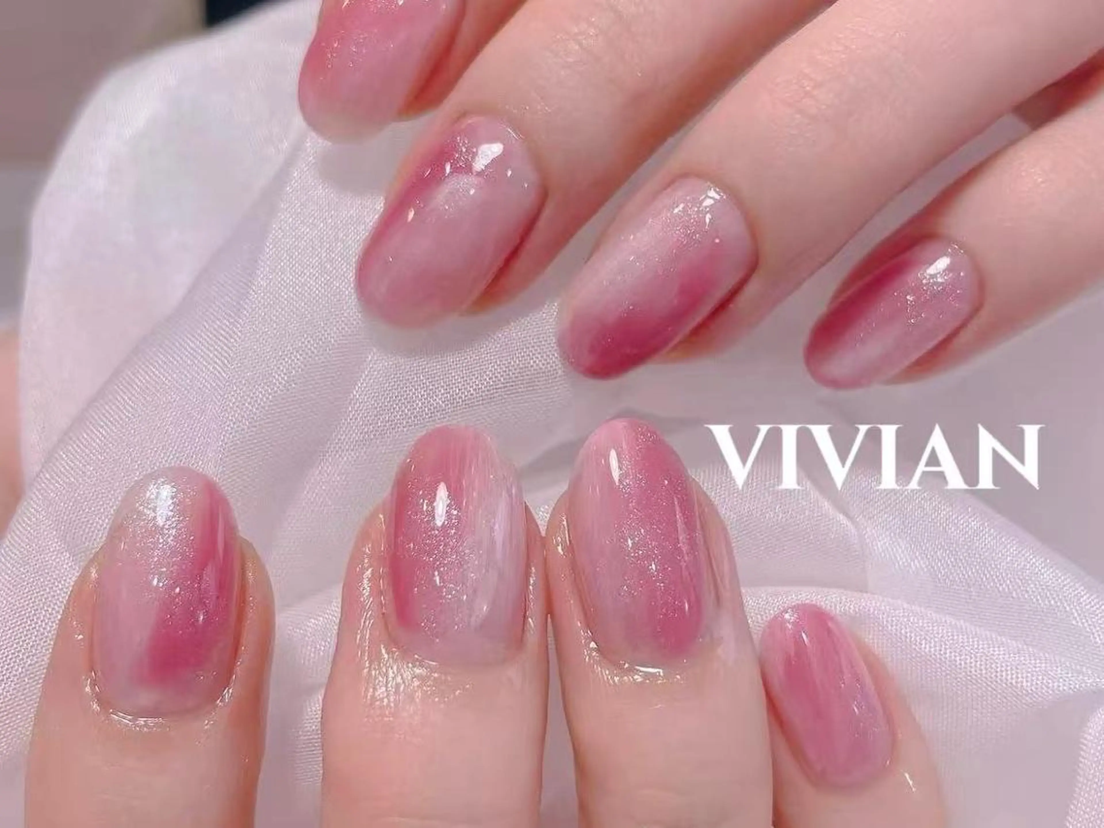 ネイル VIVIAN リサのネイルデザイン