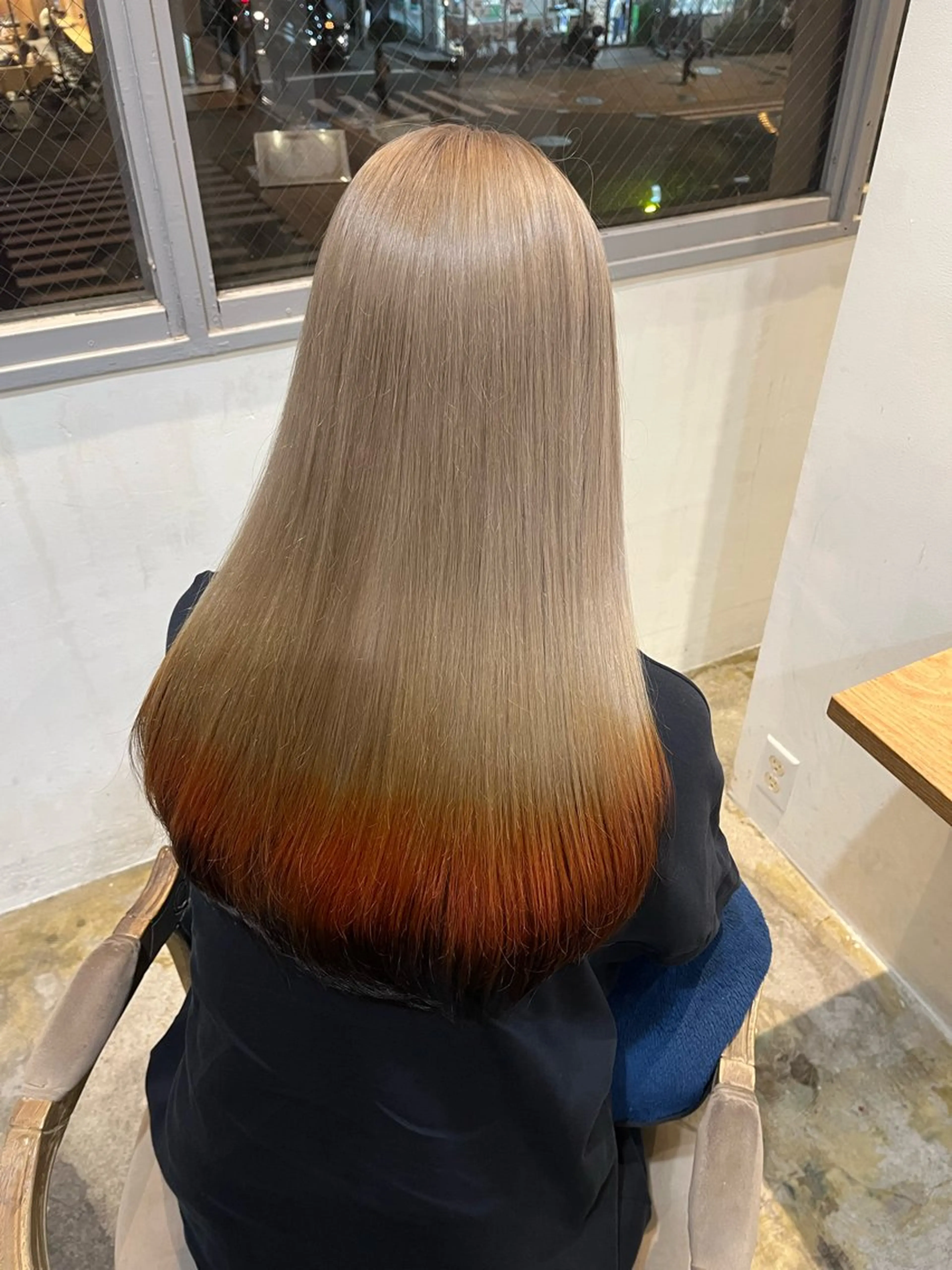 ロング Honoka👧🏼 ルーツ、グラデ特化のヘアスタイル