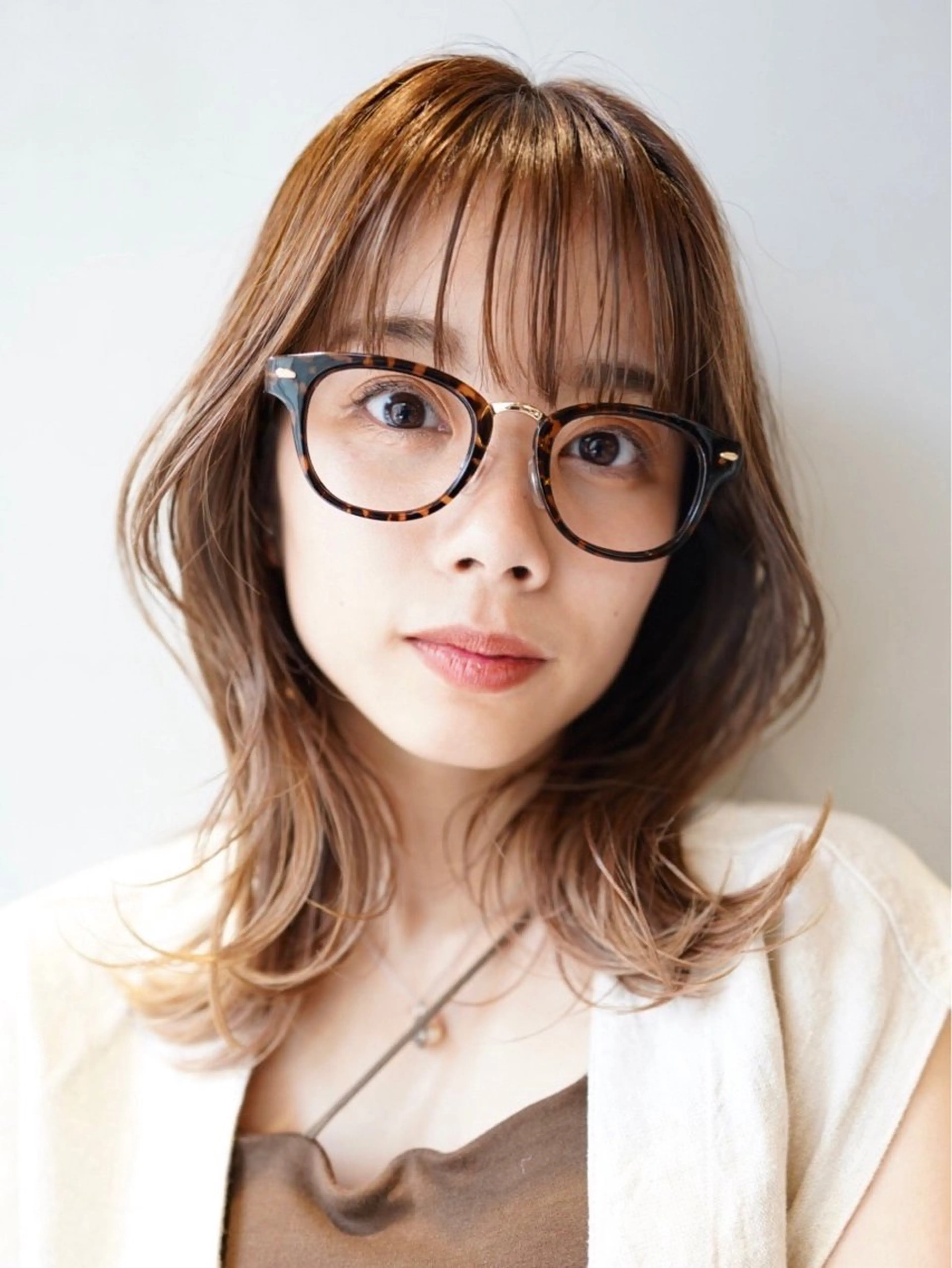 ミディアム カラー カット ヘアカラー トリートメント 似合わせレディース/ メンズ/あゆかのヘアスタイル