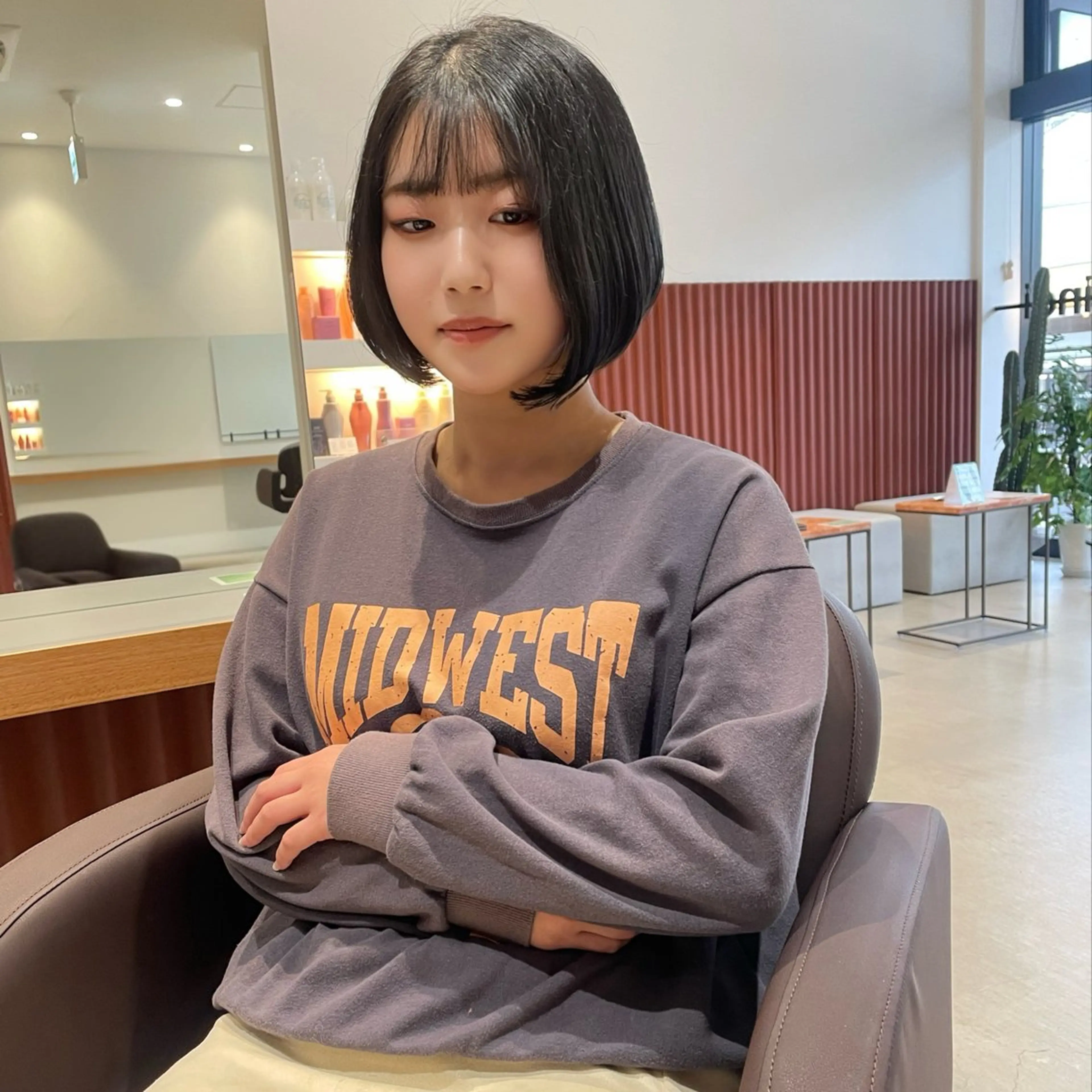 ミディアム カラー ボブ カット ヘアカラー トリートメント 北九州美容室 🕊️わかな✂︎のヘアスタイル