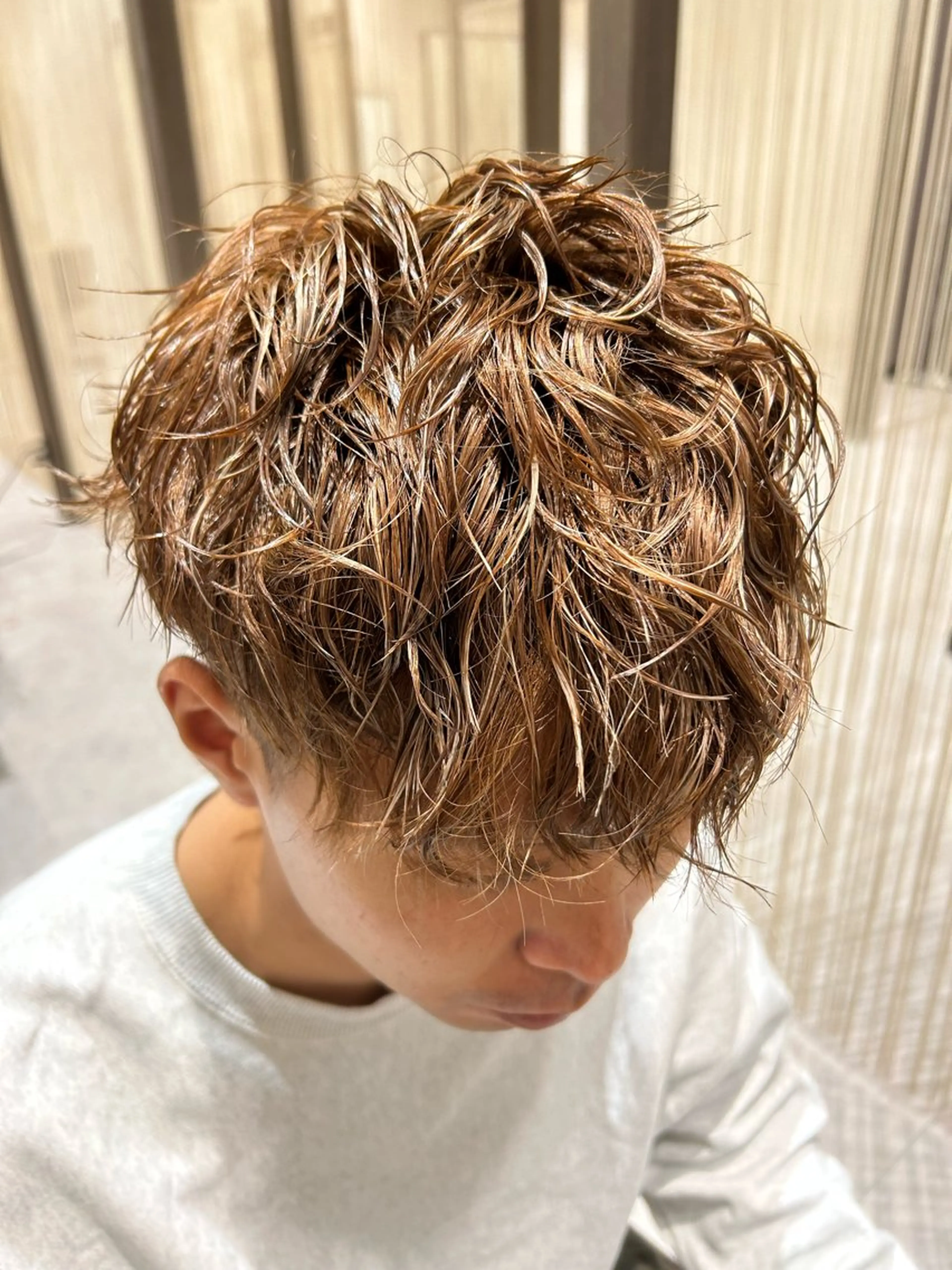 パーマ 永谷 嵐士のヘアスタイル