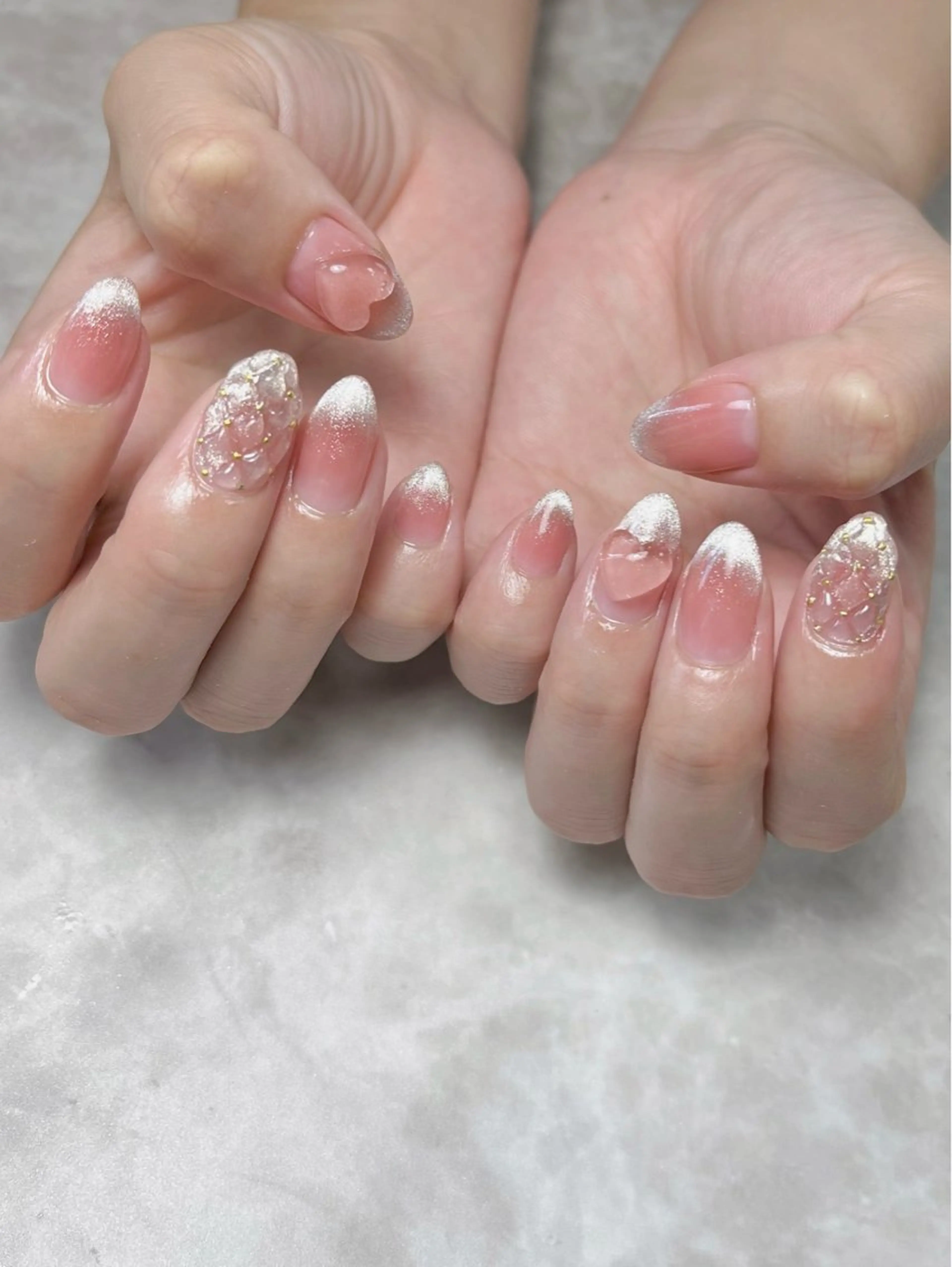 ネイル ワンホンネイル Nailsalon E's cafeのネイルデザイン