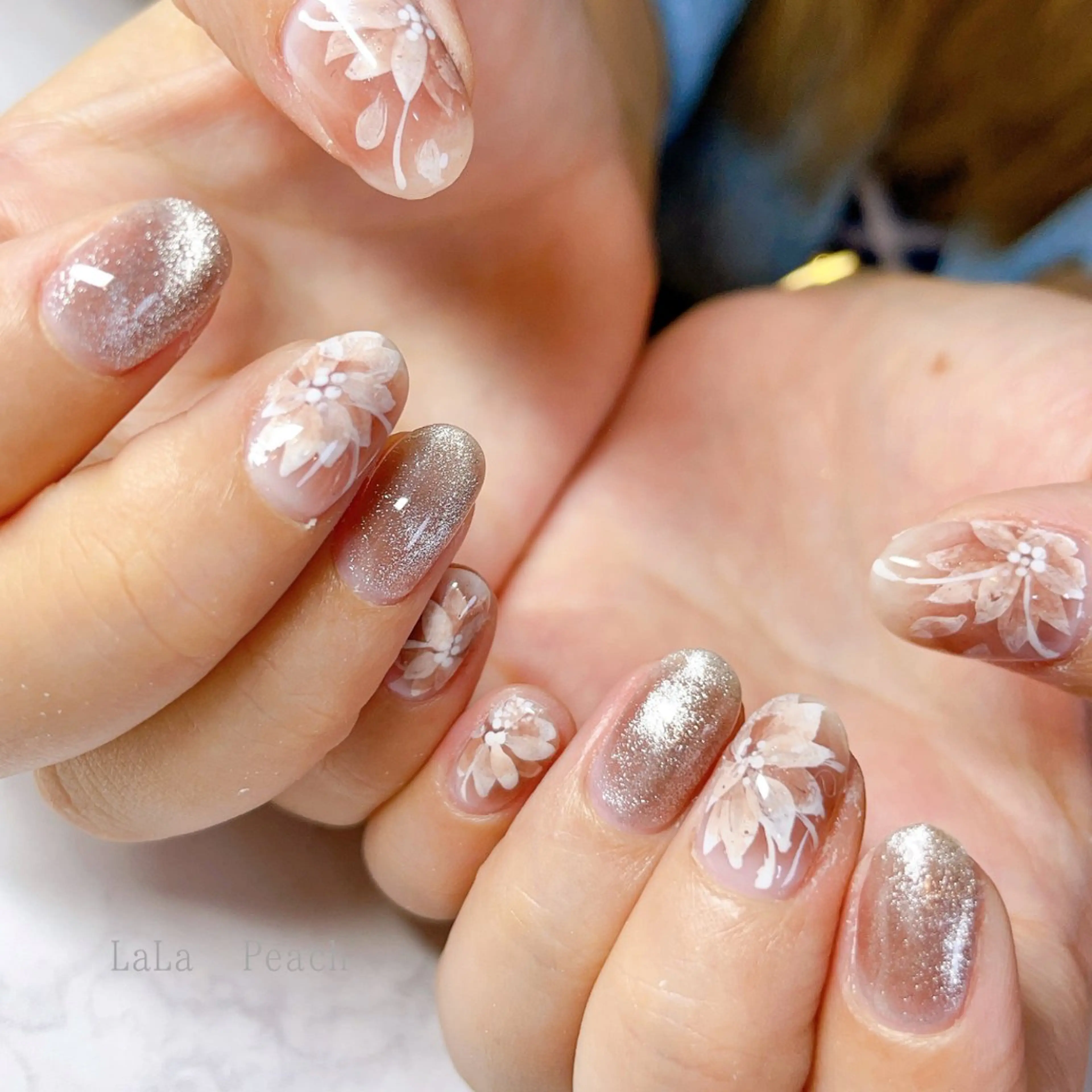 ネイル ジェルネイル マグネットネイル ハンドネイル LaLa Peach 福岡のマツエク・マツパデザイン