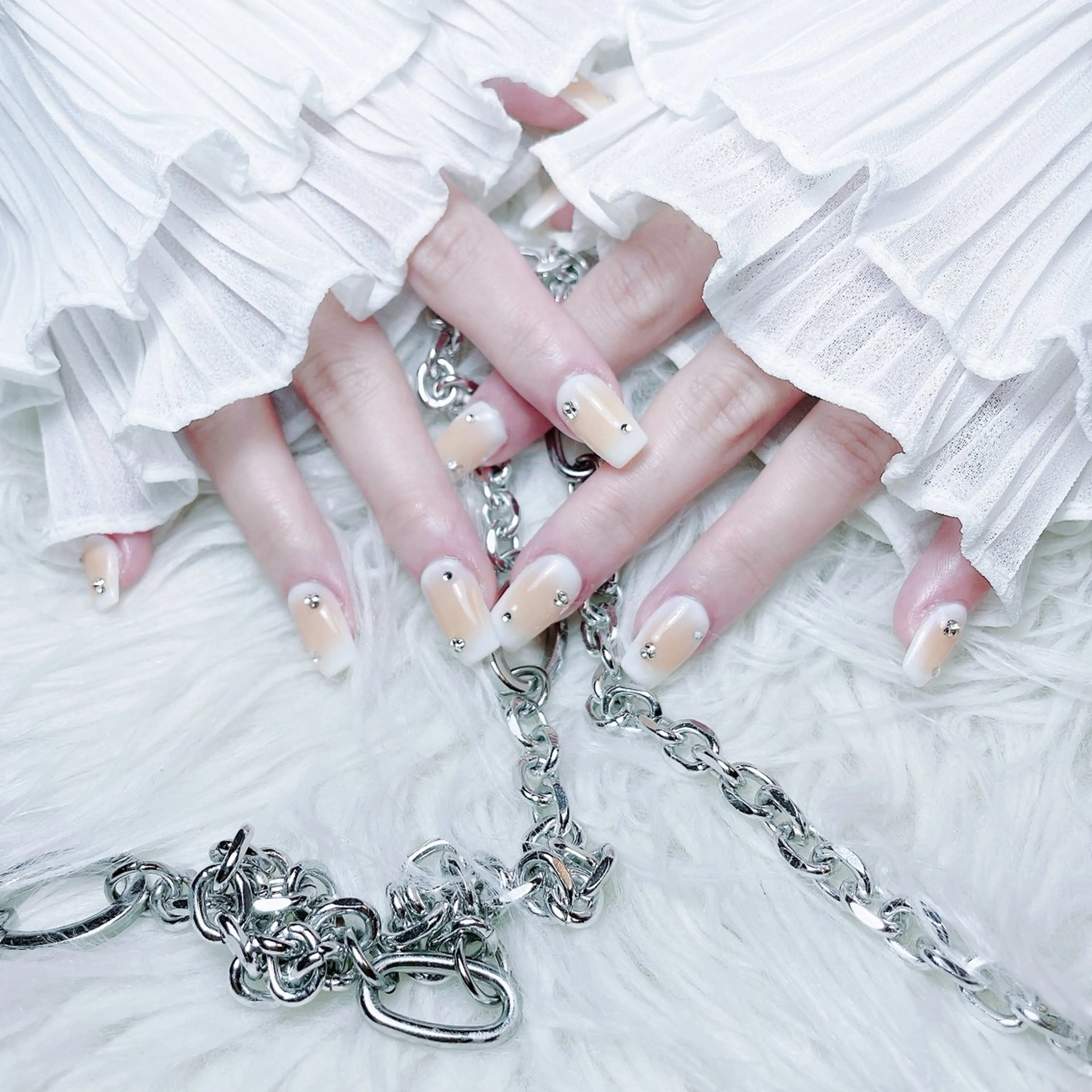 ネイル ハンドネイル ハンドケア NEW NAIL 池袋のネイルデザイン