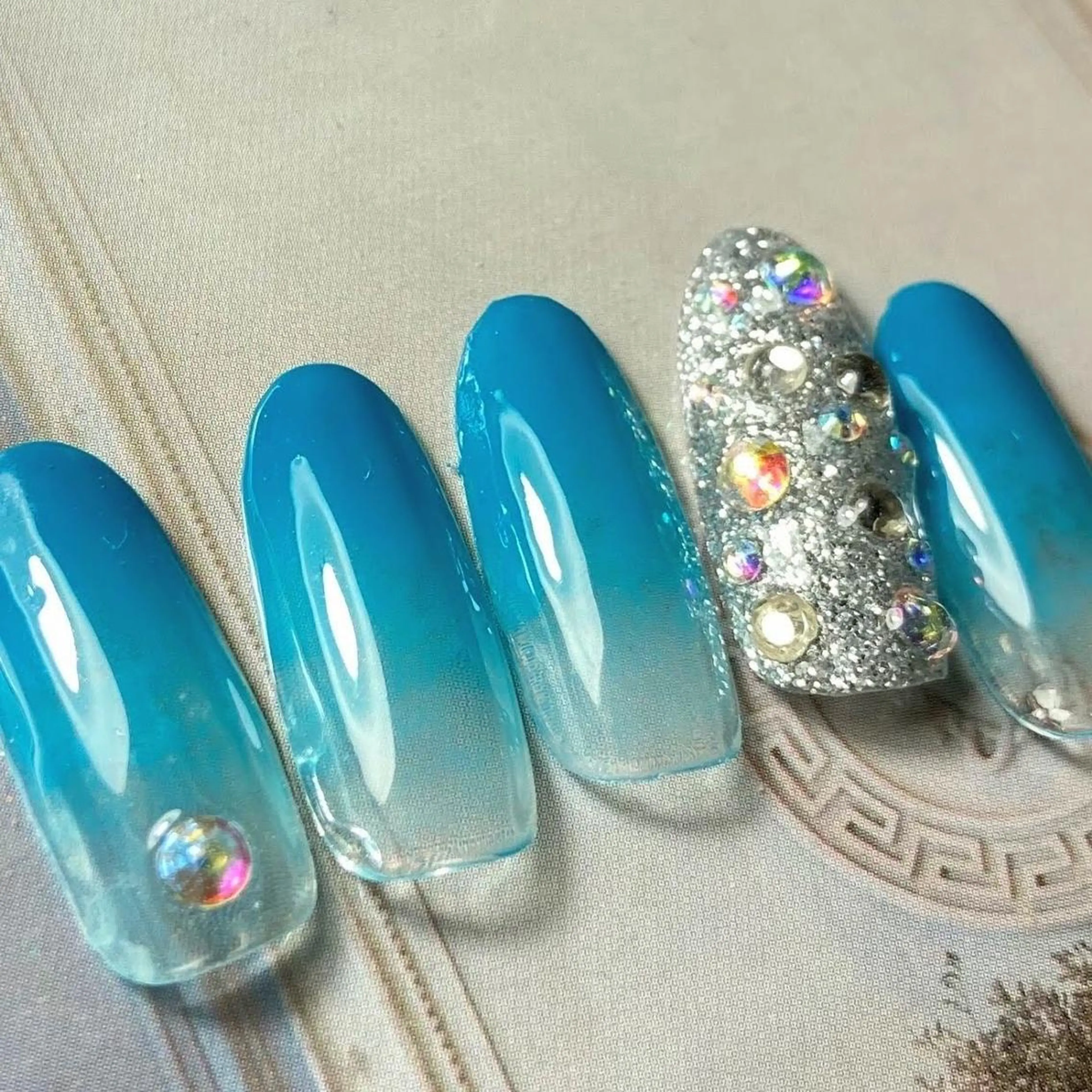 ネイル 林 珠里のネイルデザイン