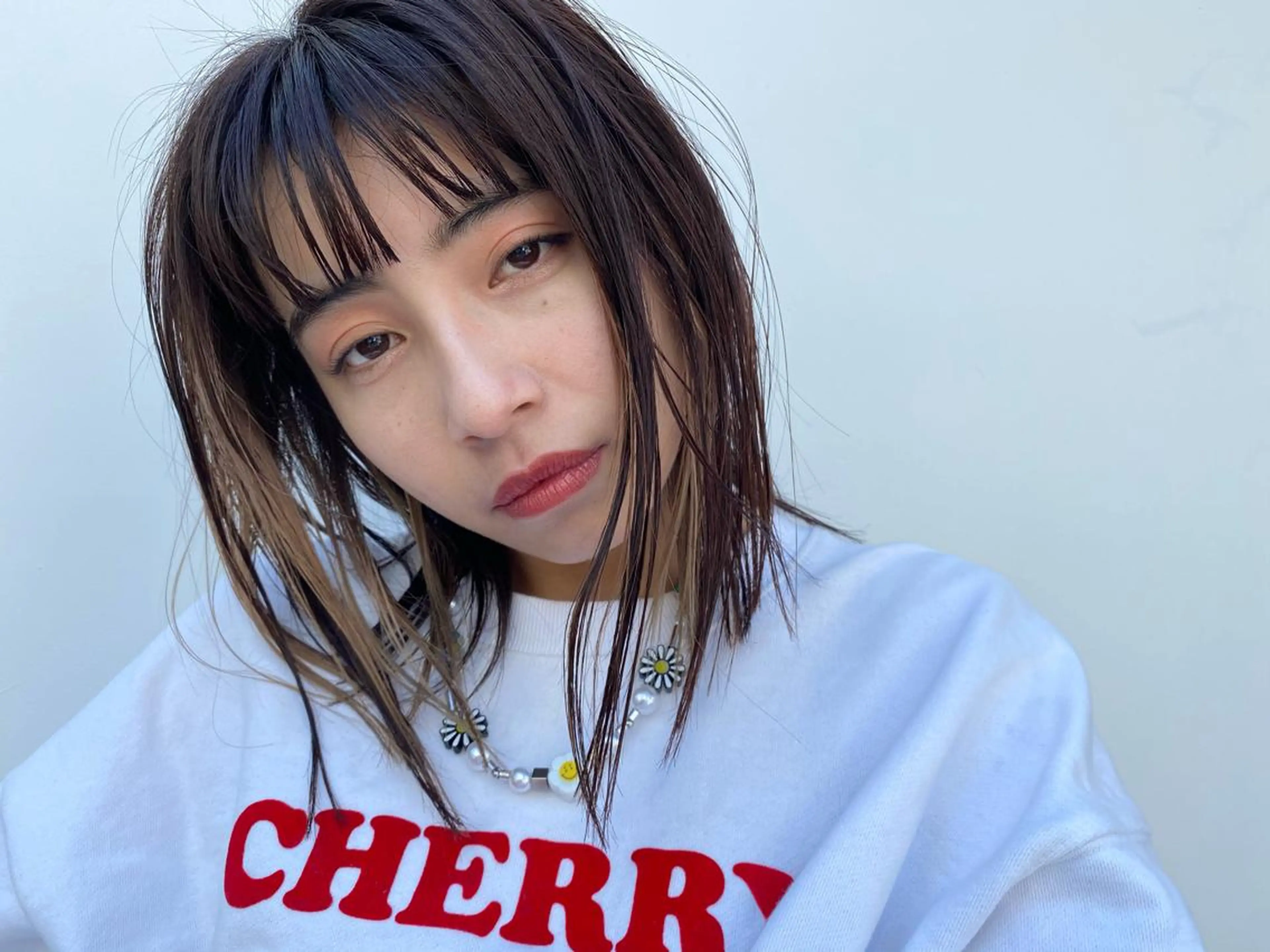ミディアム カラー イヤリングカラー ✨透明感カラー✨ 🦖佐々木未来🦕のヘアスタイル