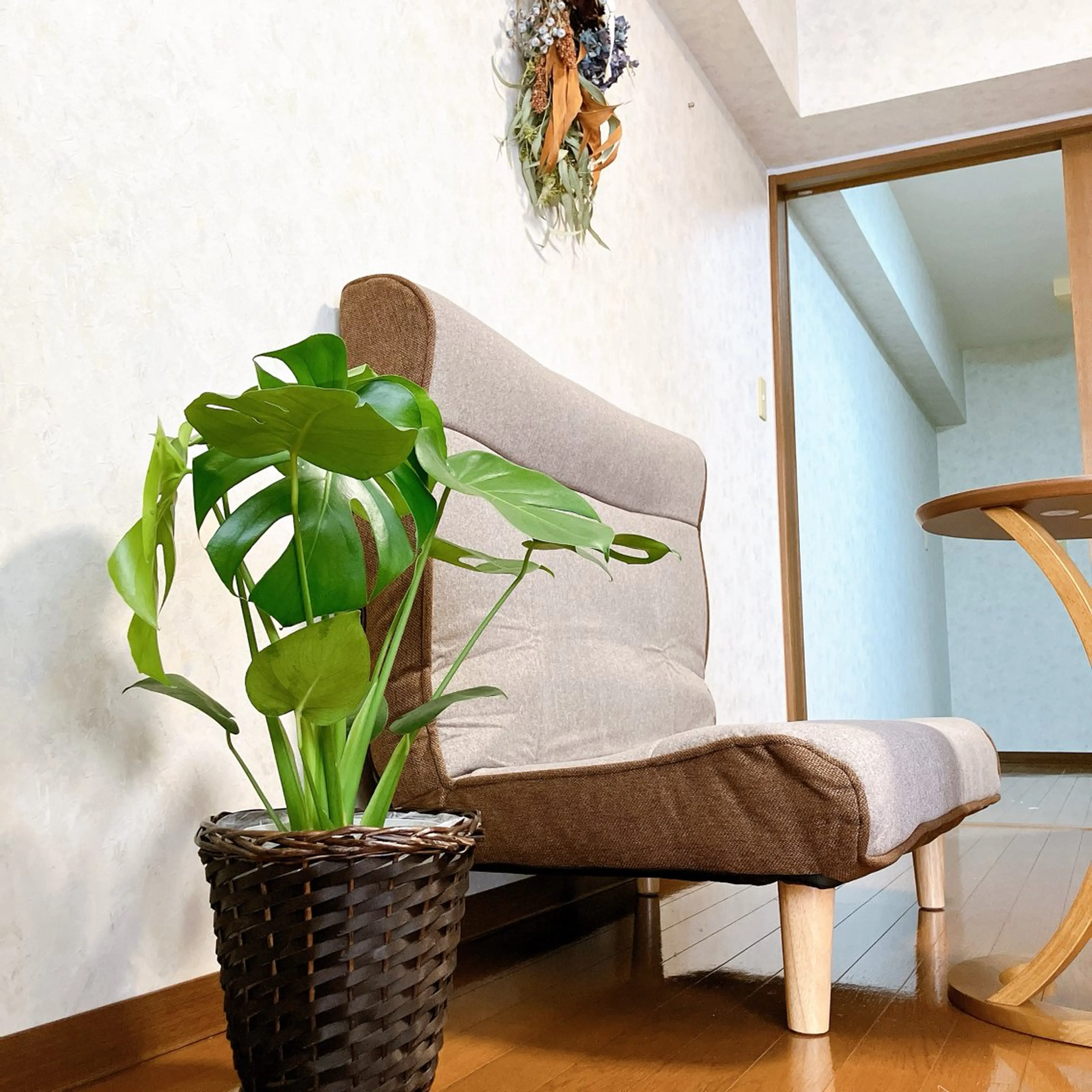 繰り返すニキビ・毛穴 ✨つくば肌質改善専門のエステ・リラクイメージ